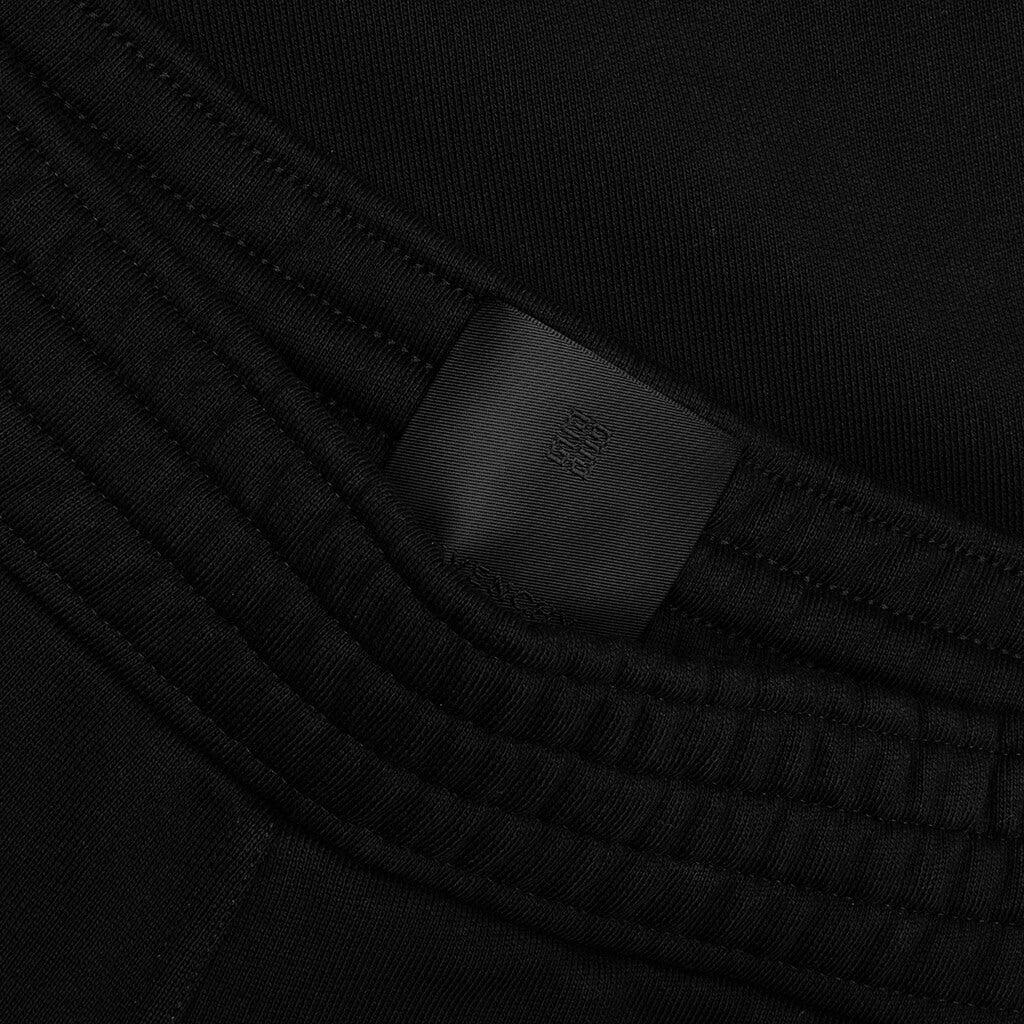 Boxy Fit Embroidered Shorts - Black Male Product Image