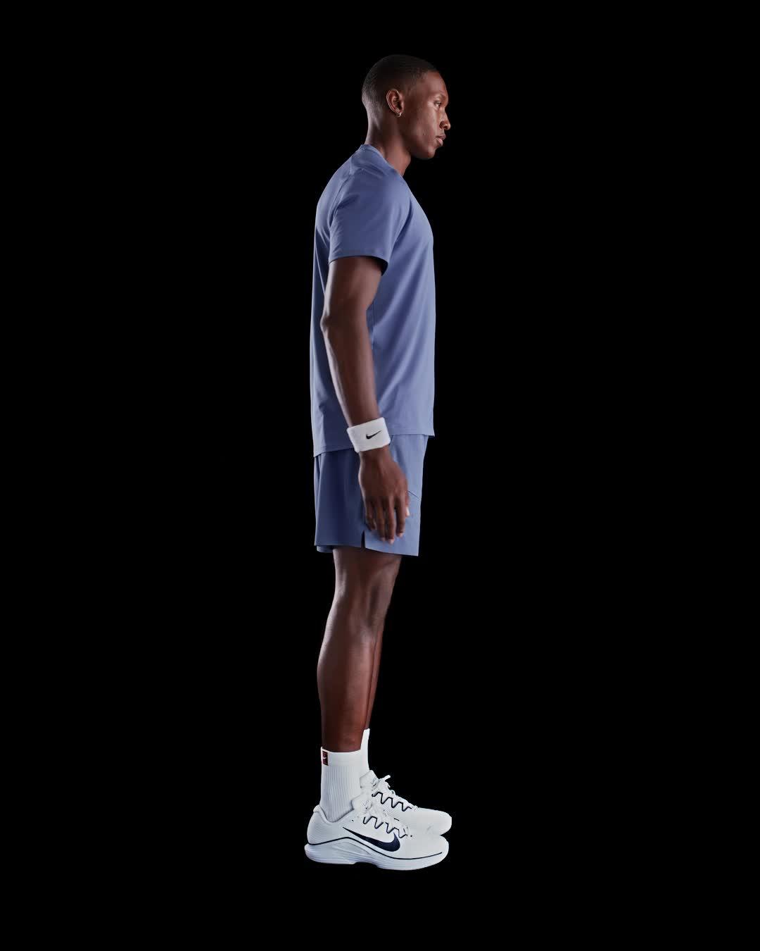 NikeCourt Advantage Men's Dri-FIT Tennis Top Product Image