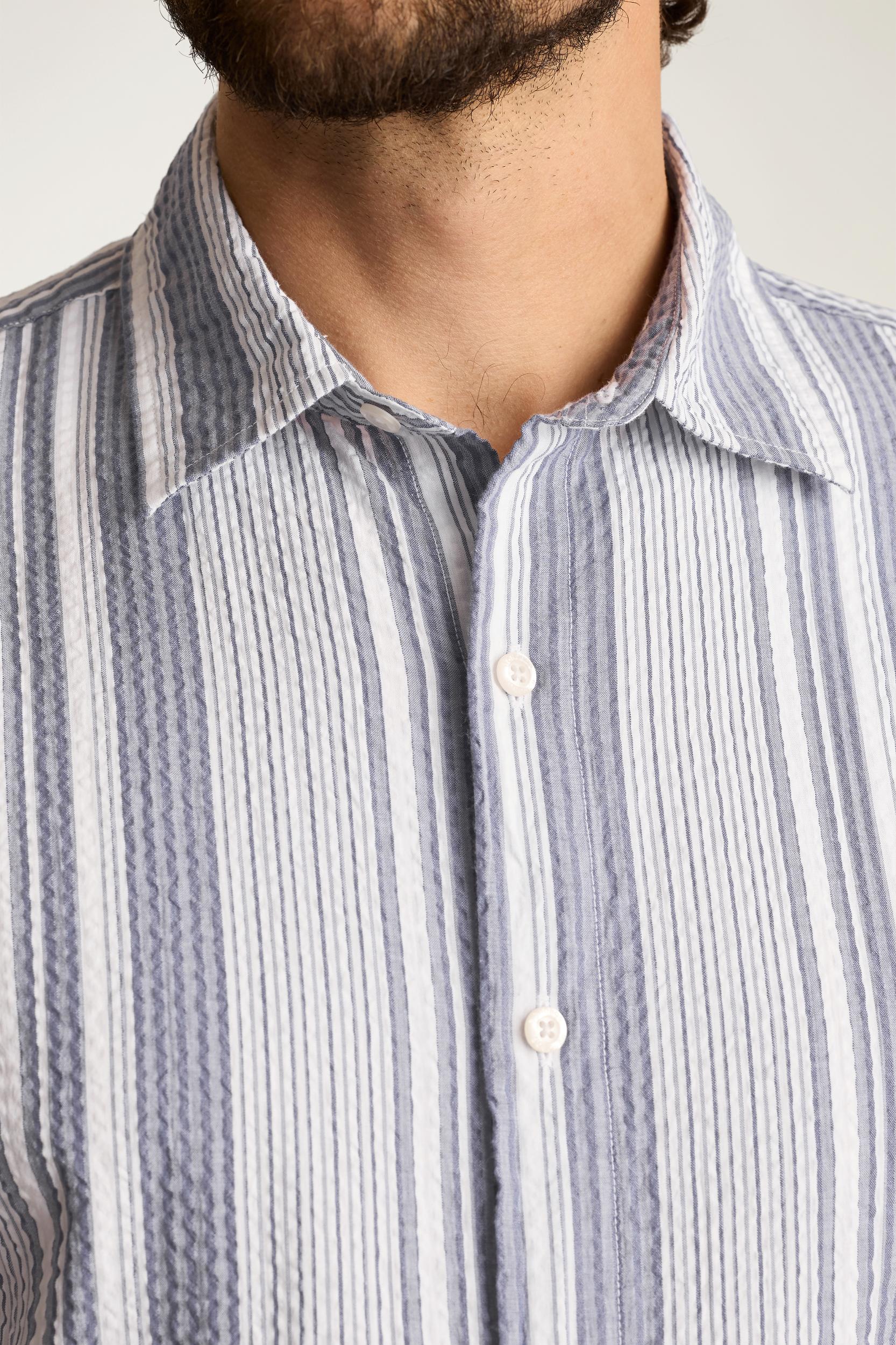 Riviera Short Sleeve Shirt Product Image
