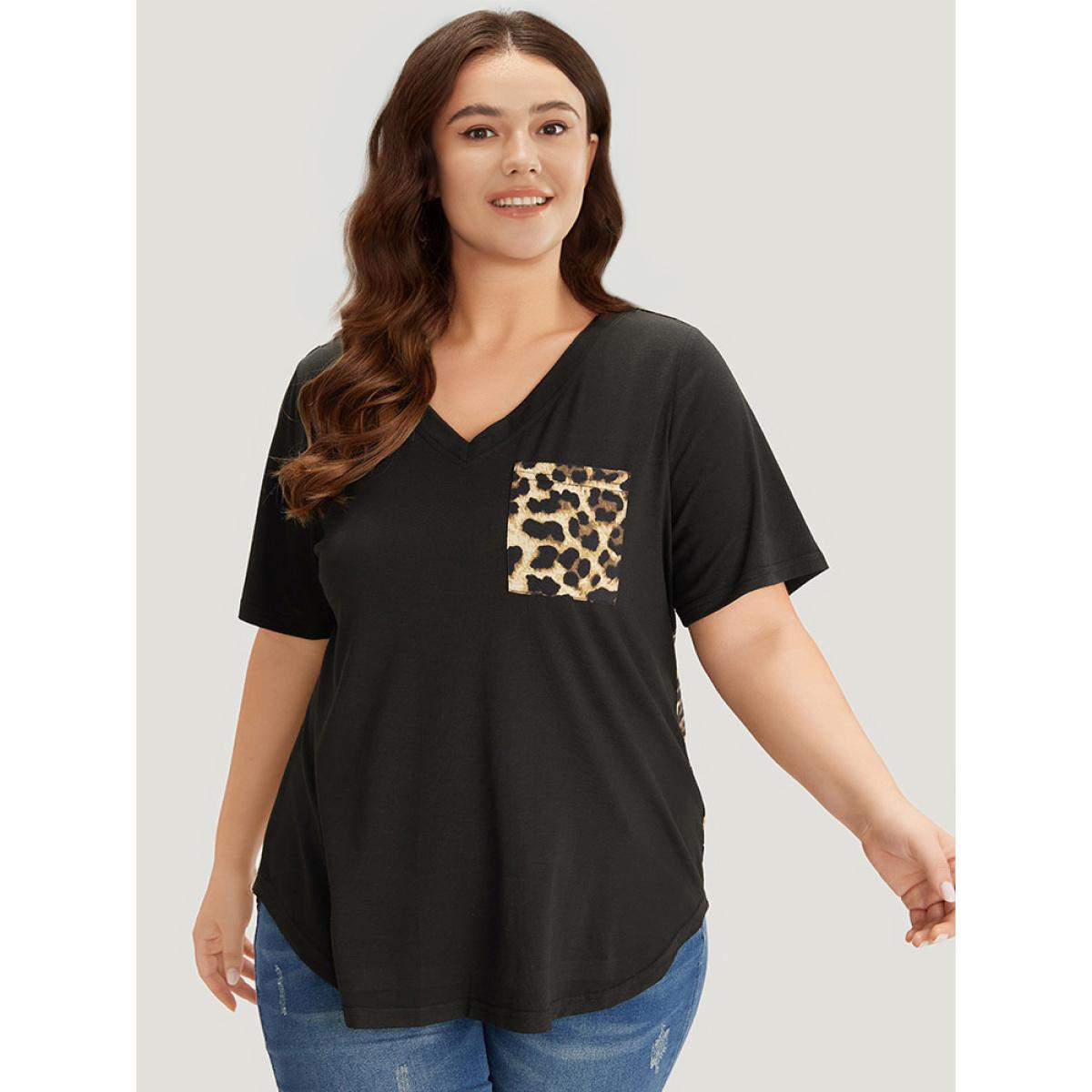 Plus Size Leopard Patchwork Patched Pocket V Neck T-shirt DimGray Women Casual Arc Hem Leopard V-neck Dailywear T-shirts BloomChic 14-16/1X Product Image