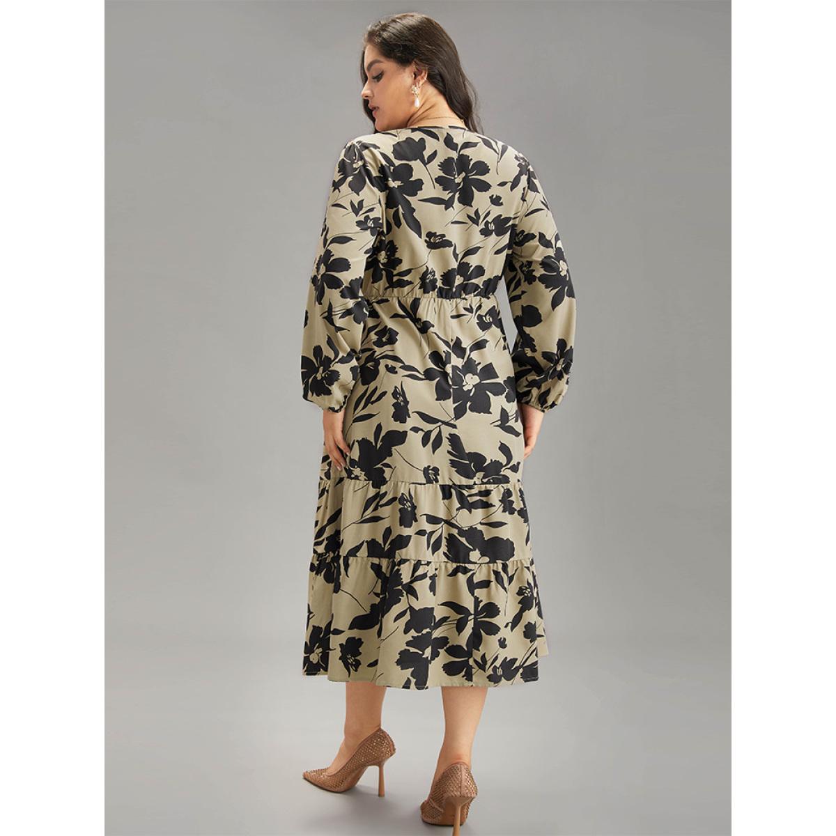 Plus Size Silhouette Floral Print Elastic Wais Dress LightBrown Women Elegant Elastic cuffs V-neck Sleeveless Curvy Midi Dress BloomChic 30/6X Product Image