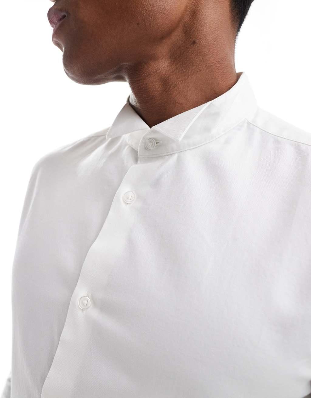 ASOS DESIGN easy iron slim fit poplin dress shirt in white Product Image