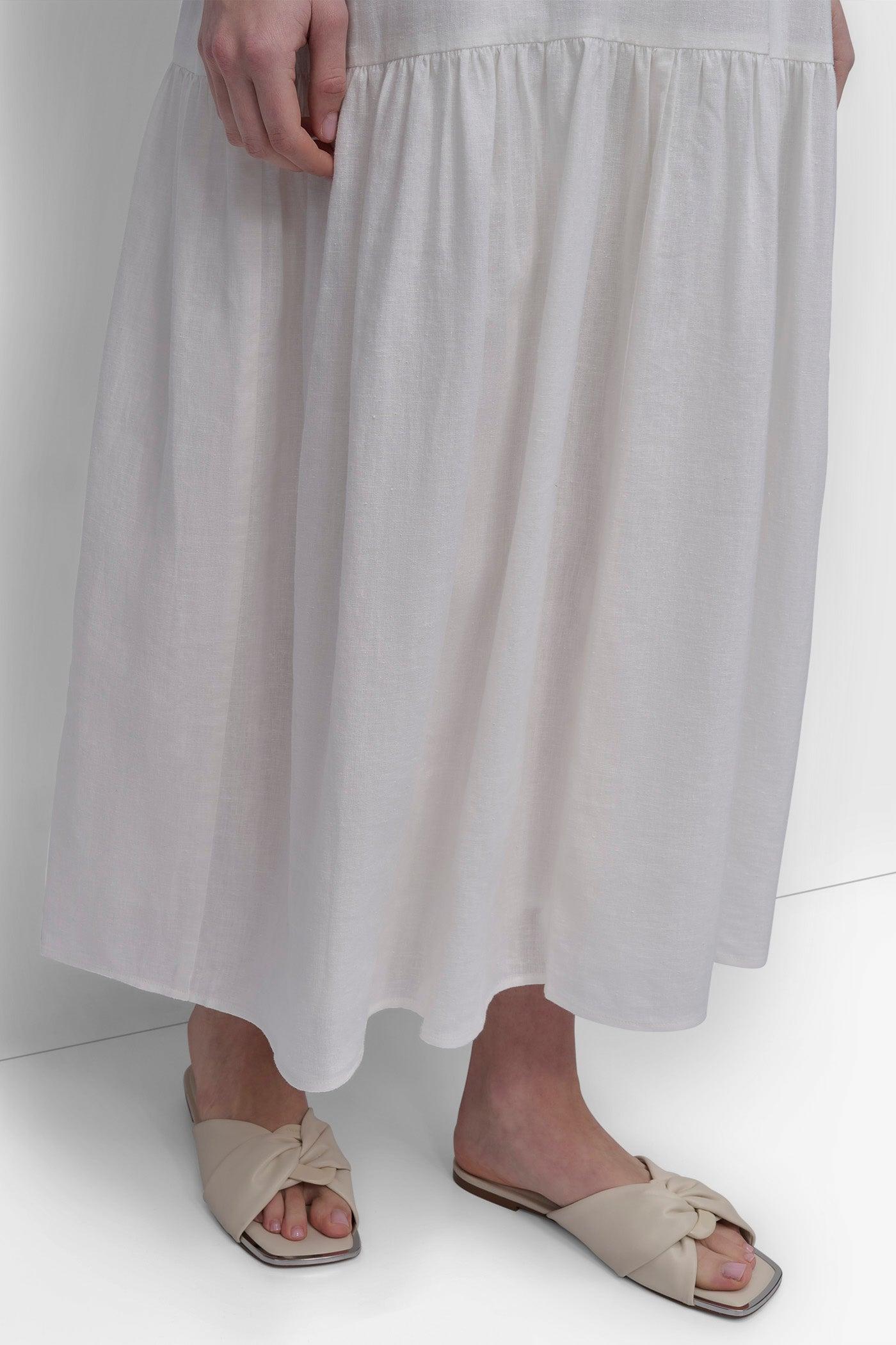 LINEN SLEEVELESS TIERED MAXI Product Image