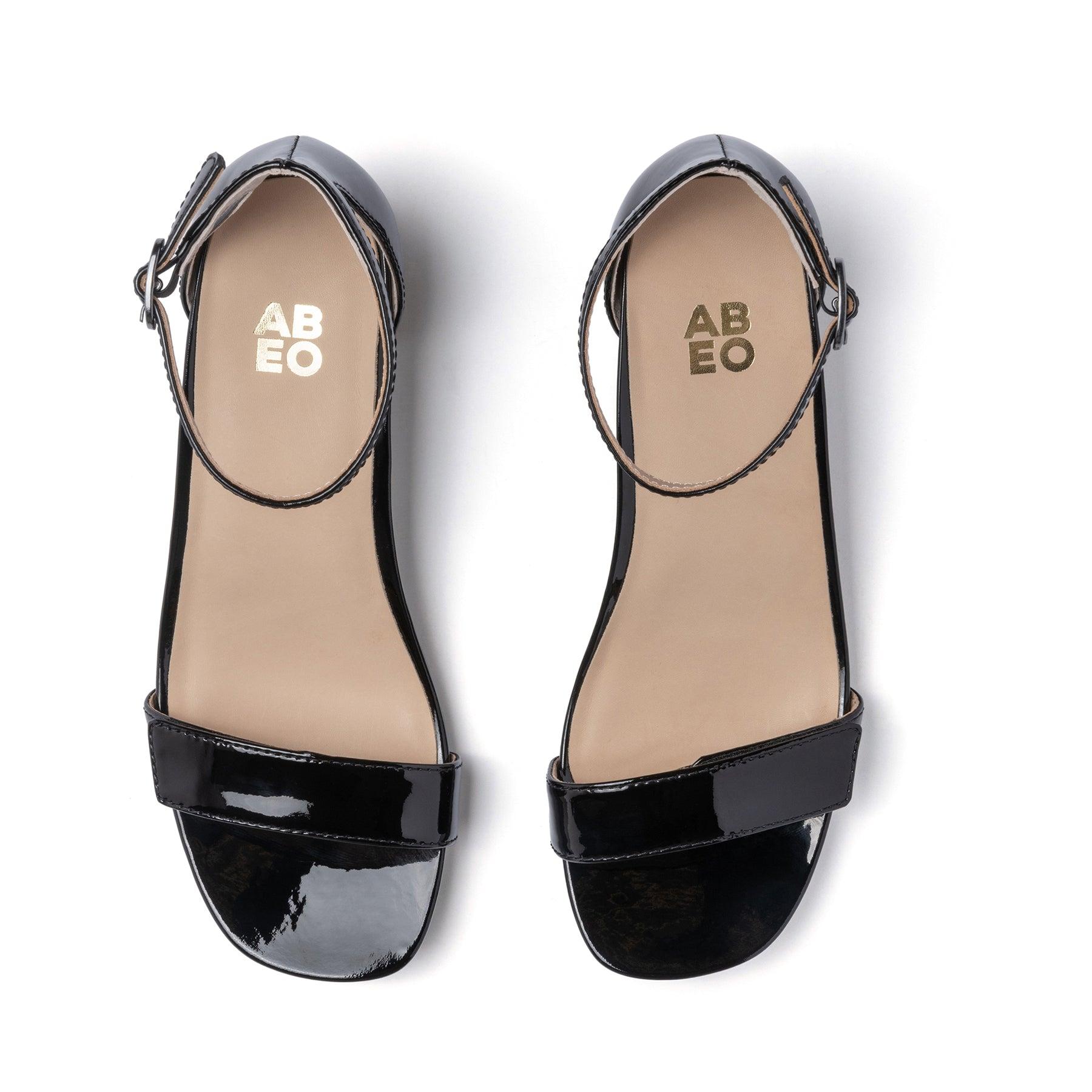 Avenue Strap Metatarsal Female Product Image