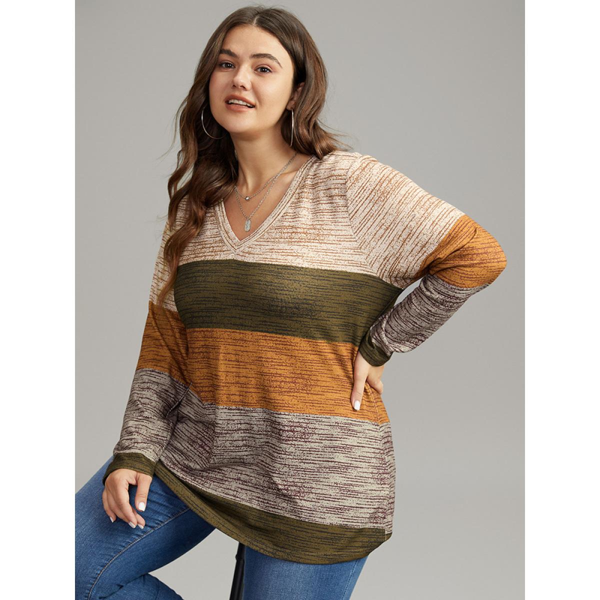 Plus Size Striped Colorblock Contrast V Neck T-shirt Multicolor Women Casual Contrast Colorblock V-neck Everyday T-shirts BloomChic 26/4X Product Image