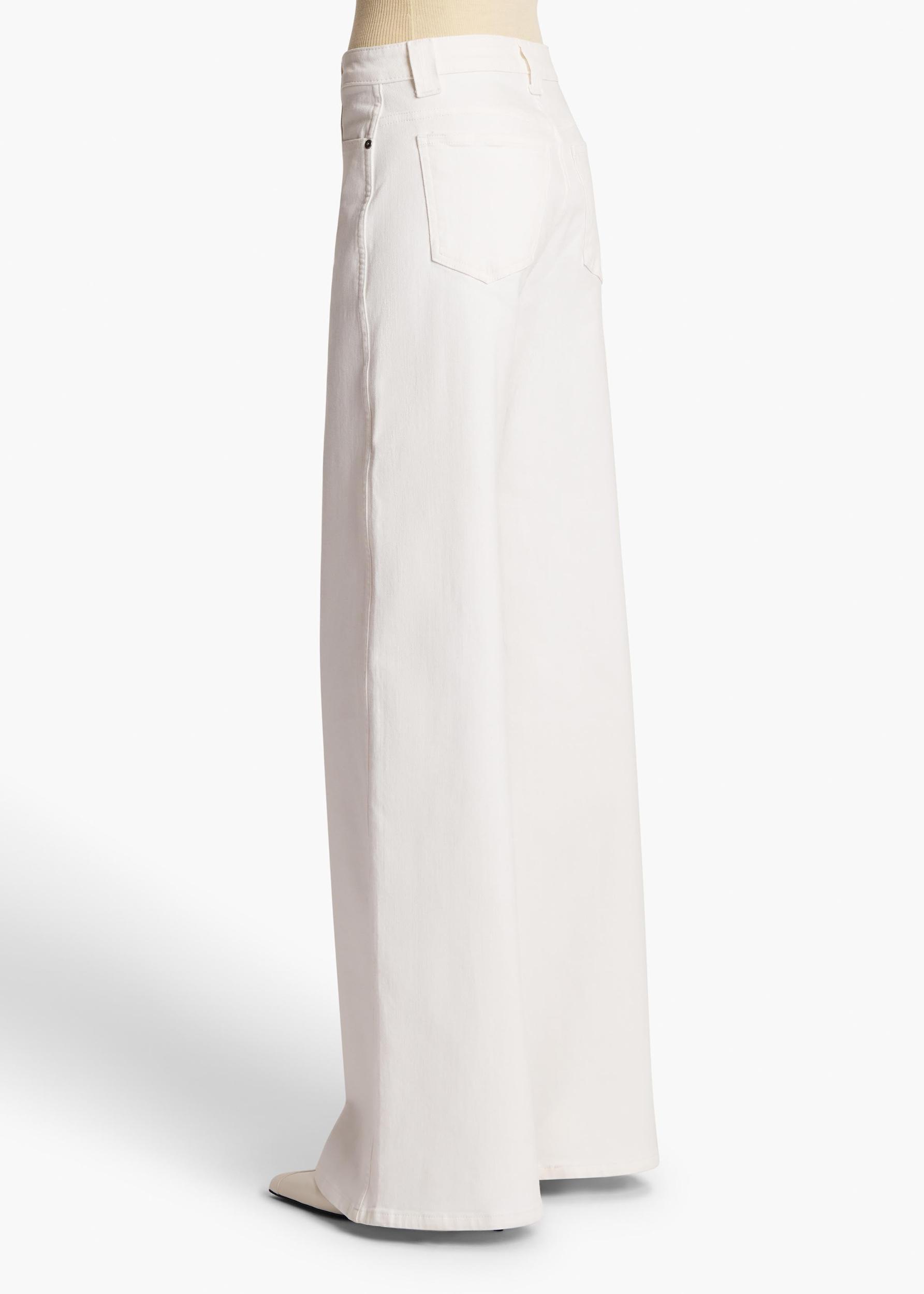 Dane Stretch Jean in White Product Image