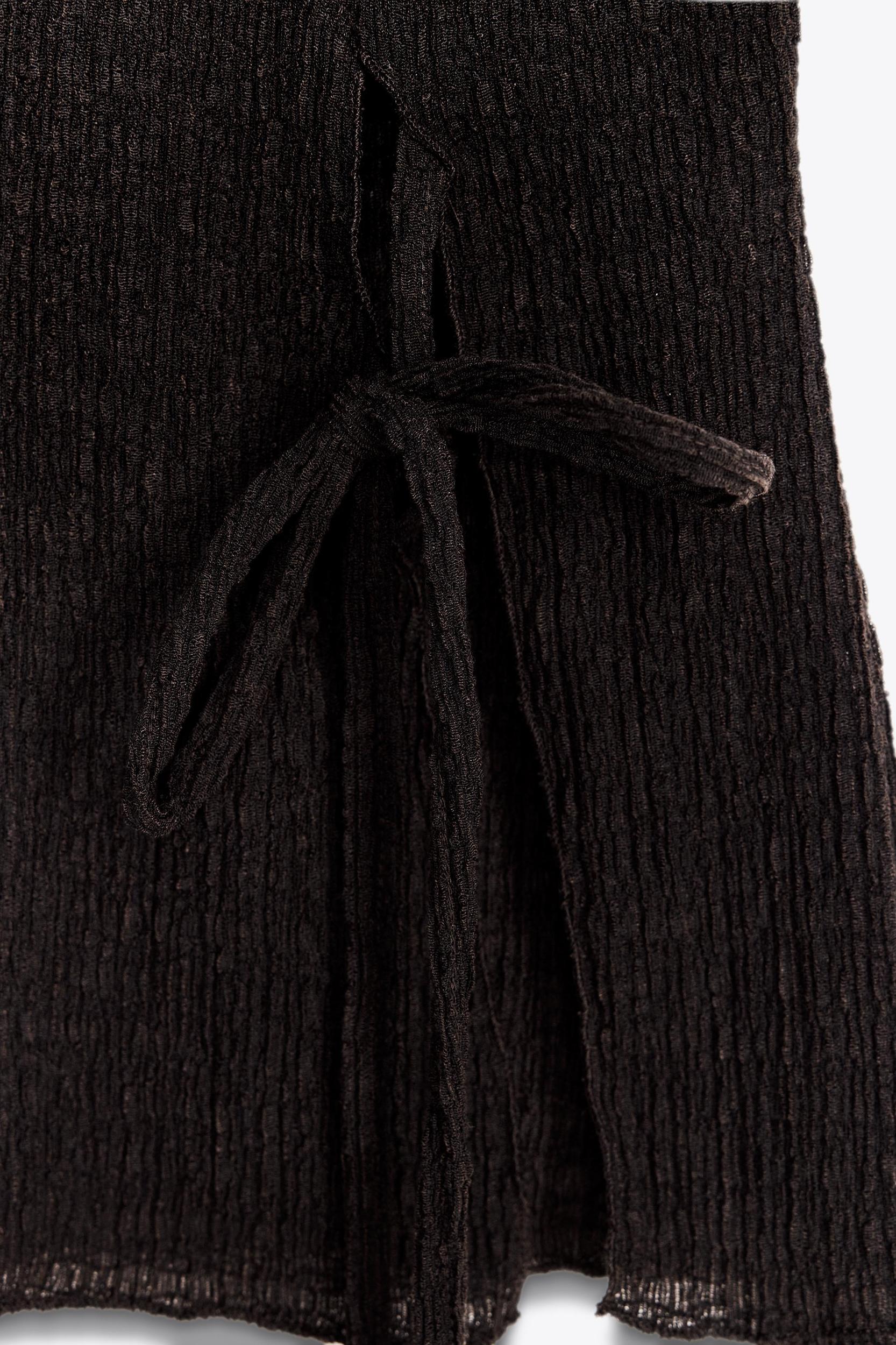 TEXTURED BELT TOP Product Image