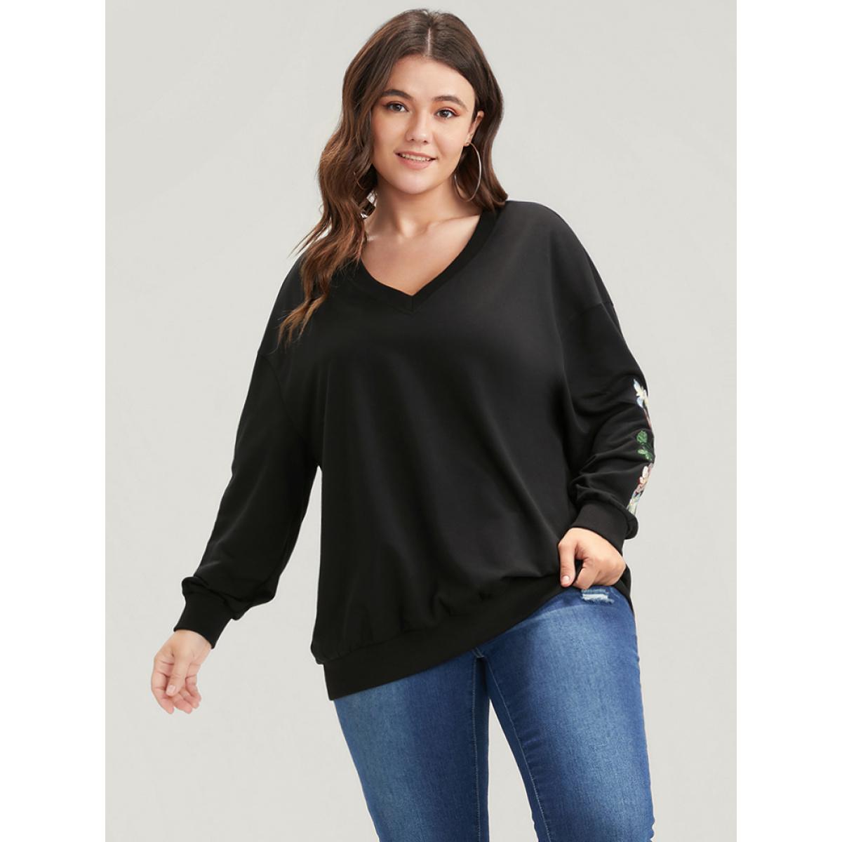Plus Size Floral Embroidered V Neck Drop Shoulder Sweatshirt Women Black Casual Embroidered V-neck Dailywear Sweatshirts BloomChic 12/L Product Image