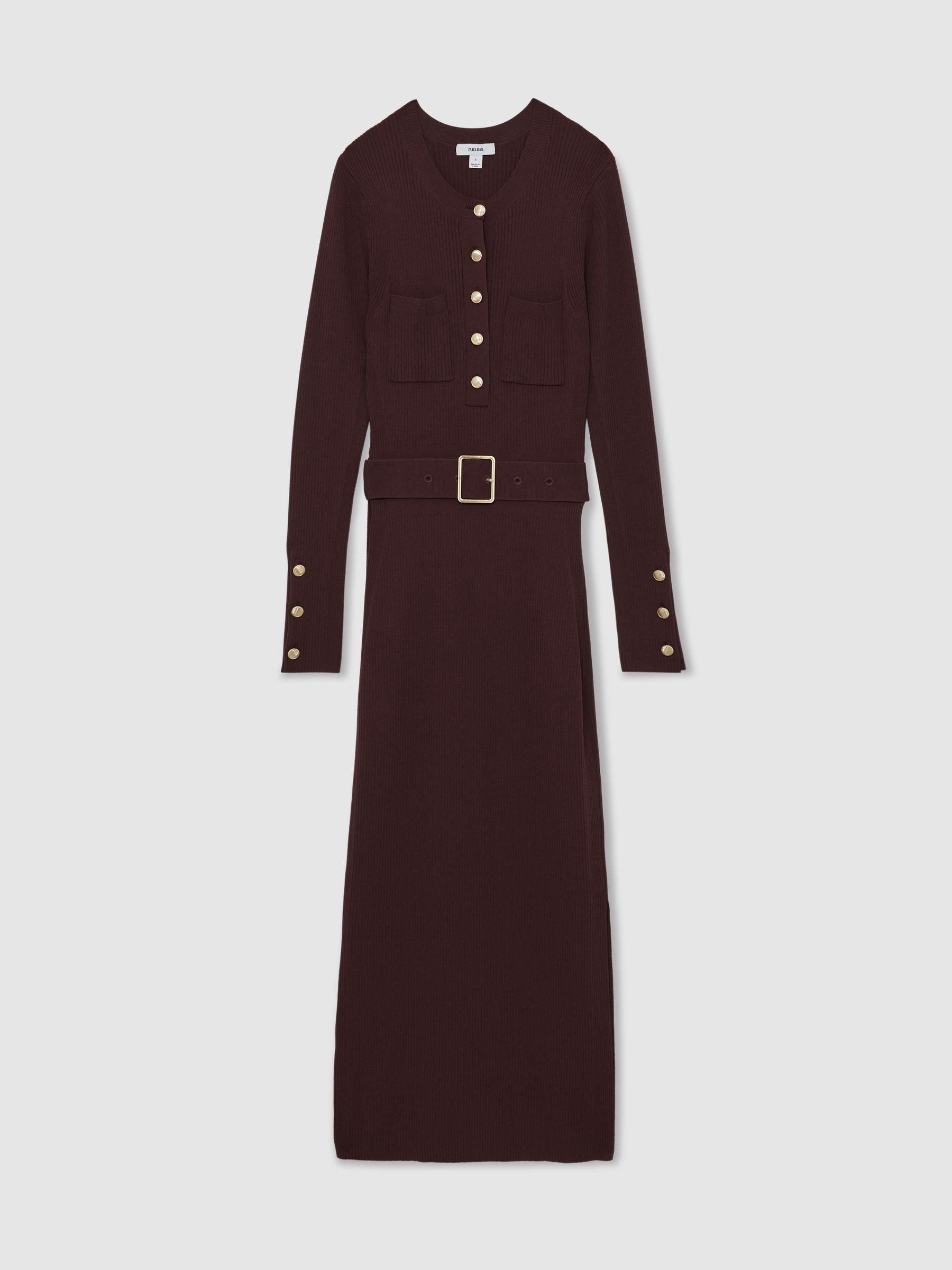 Dress in Burgundy Product Image