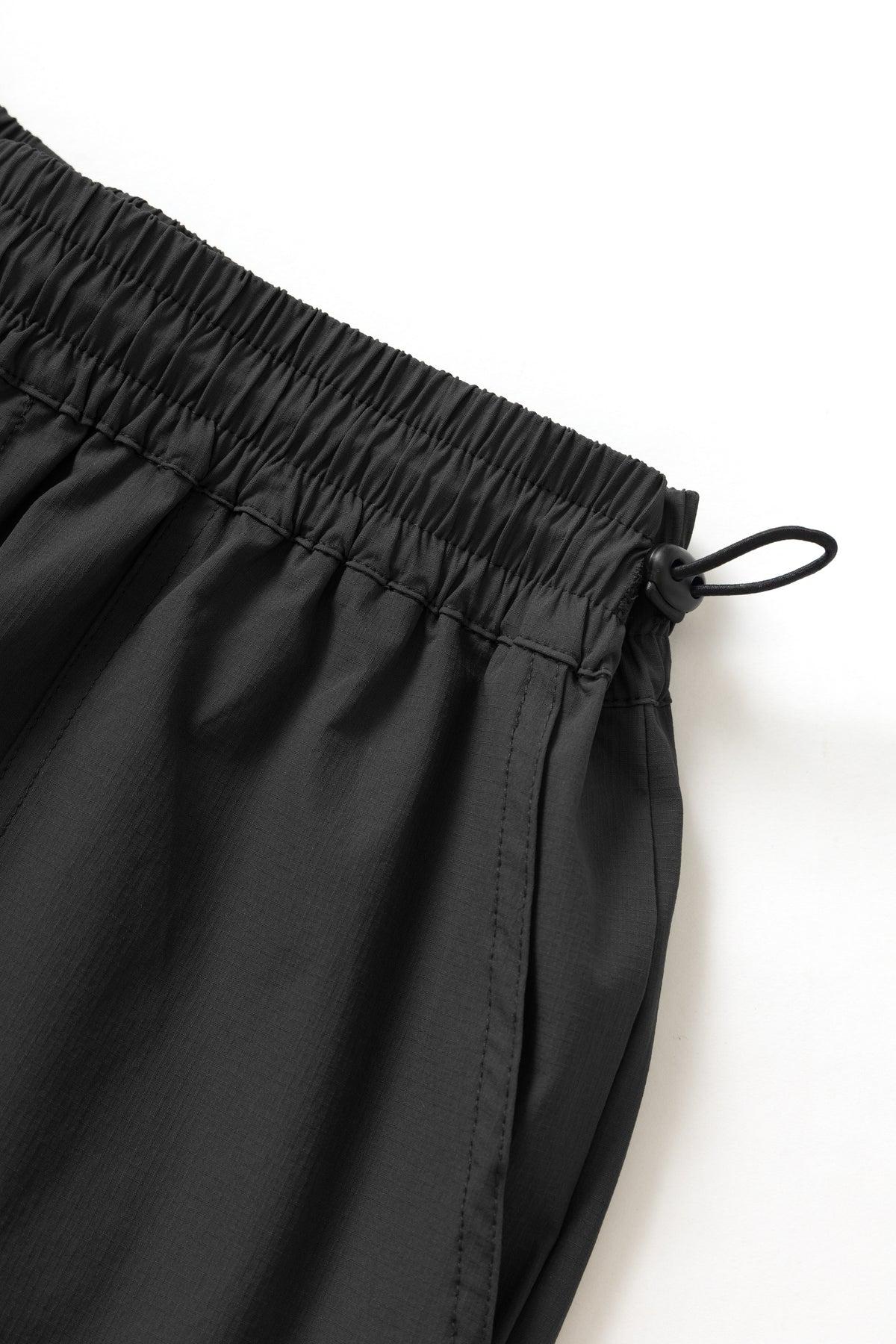 Blacksmith - Baggy Dart Pant - Black Product Image