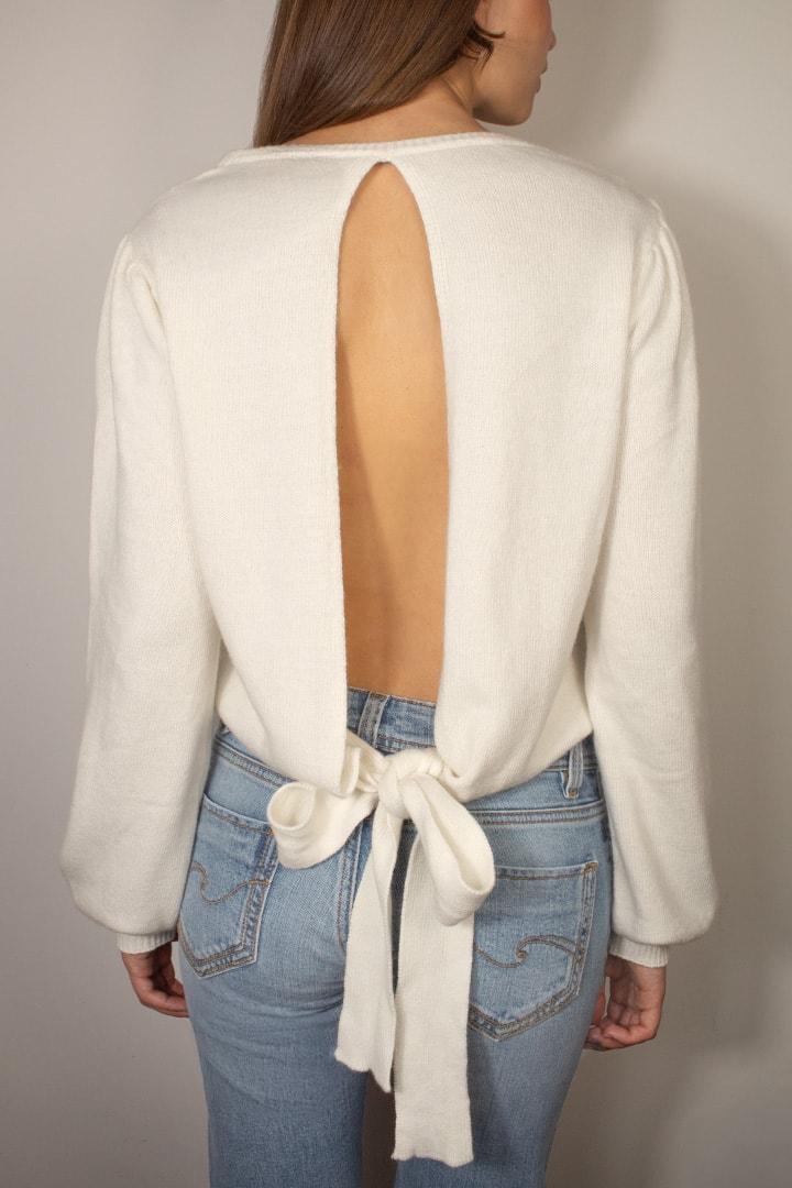 Bow sweater Product Image