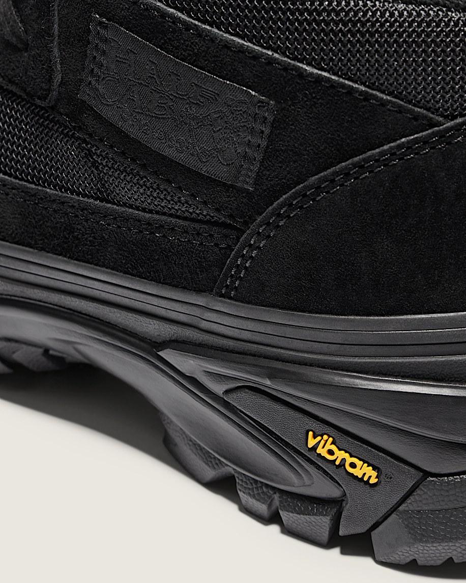 OTW Half Cab 33 Trail Vibram in Black| Vans US Product Image