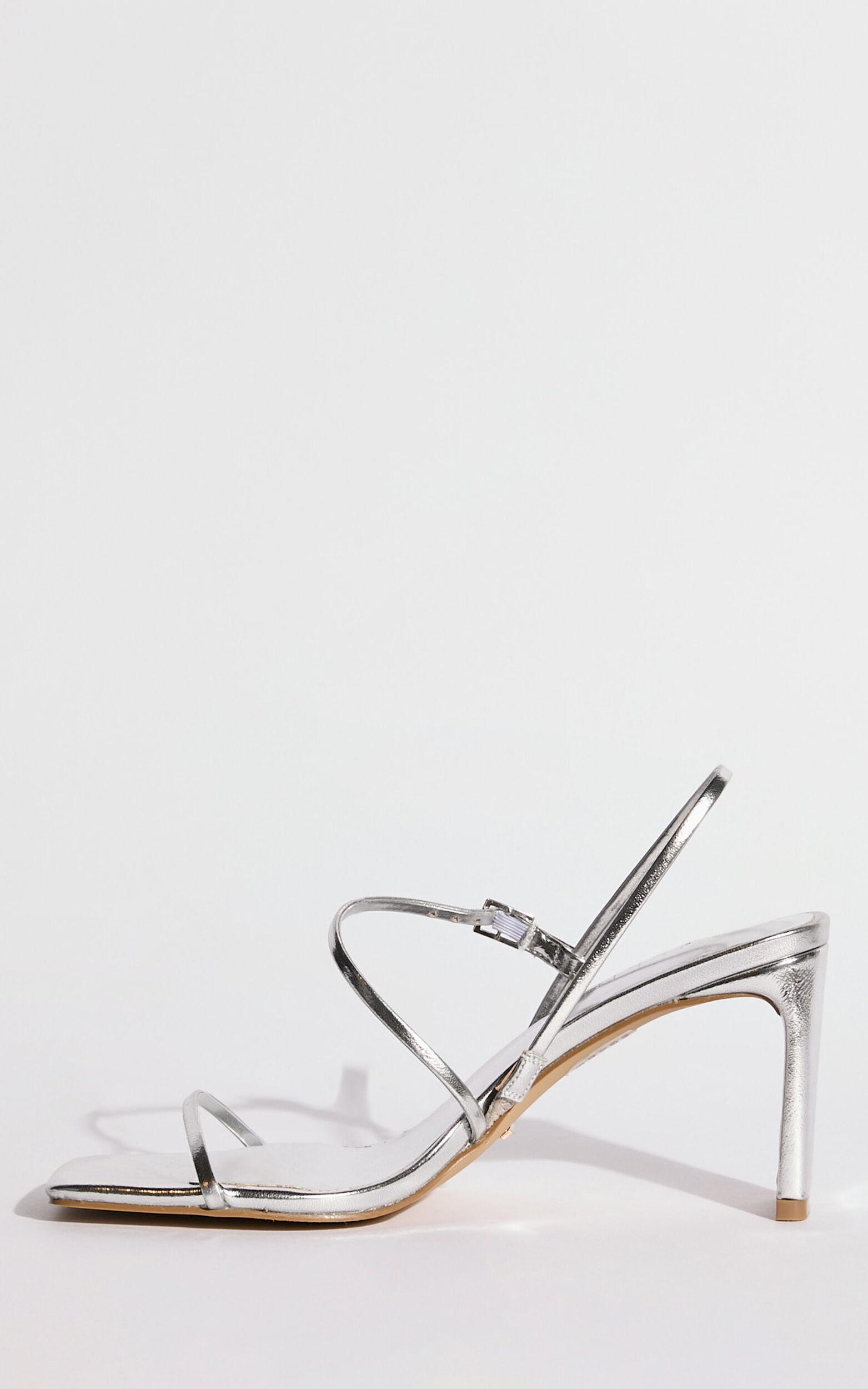 Billini - Kittie Heels in Silmet Product Image