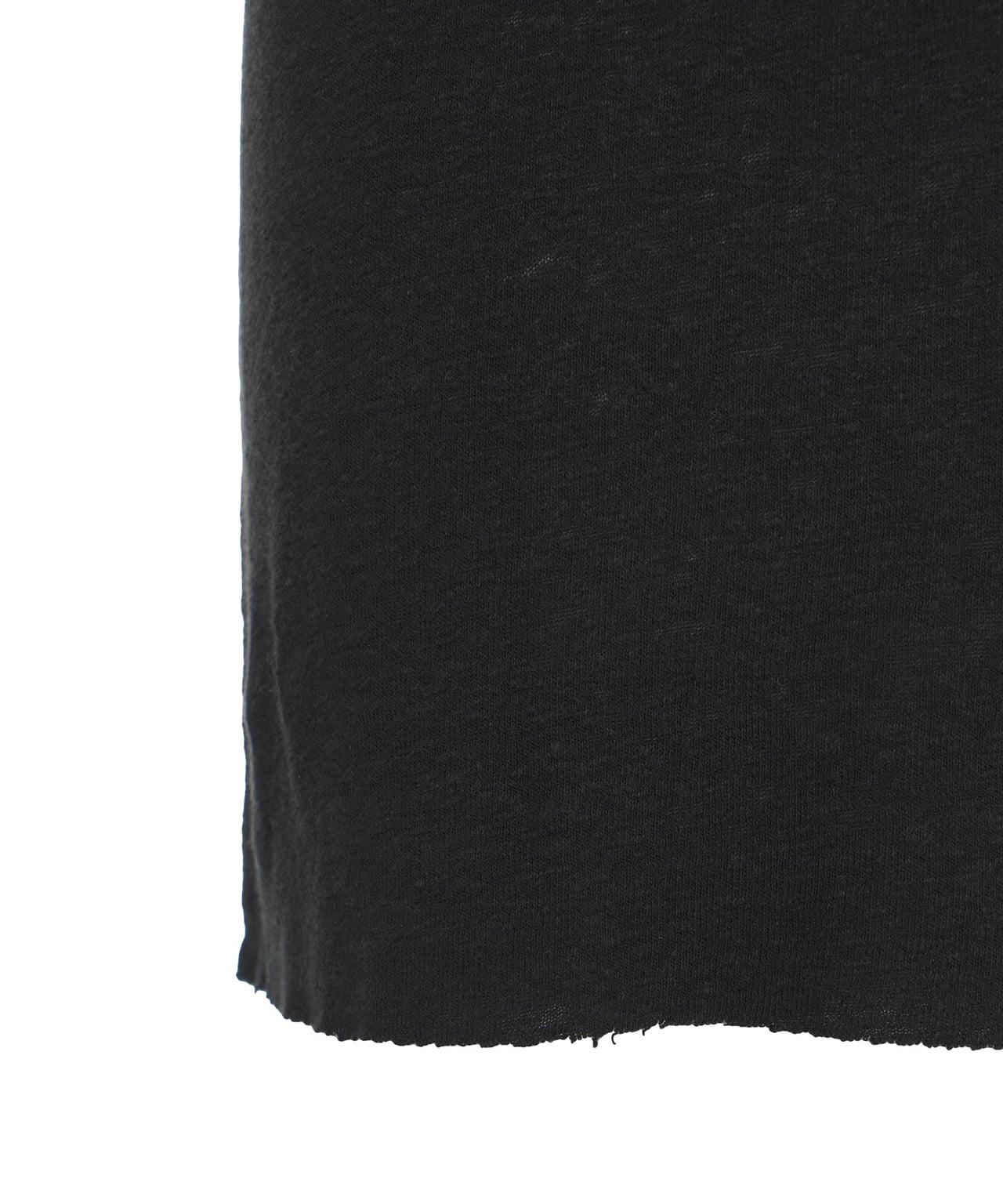 V-neck t-shirt Product Image