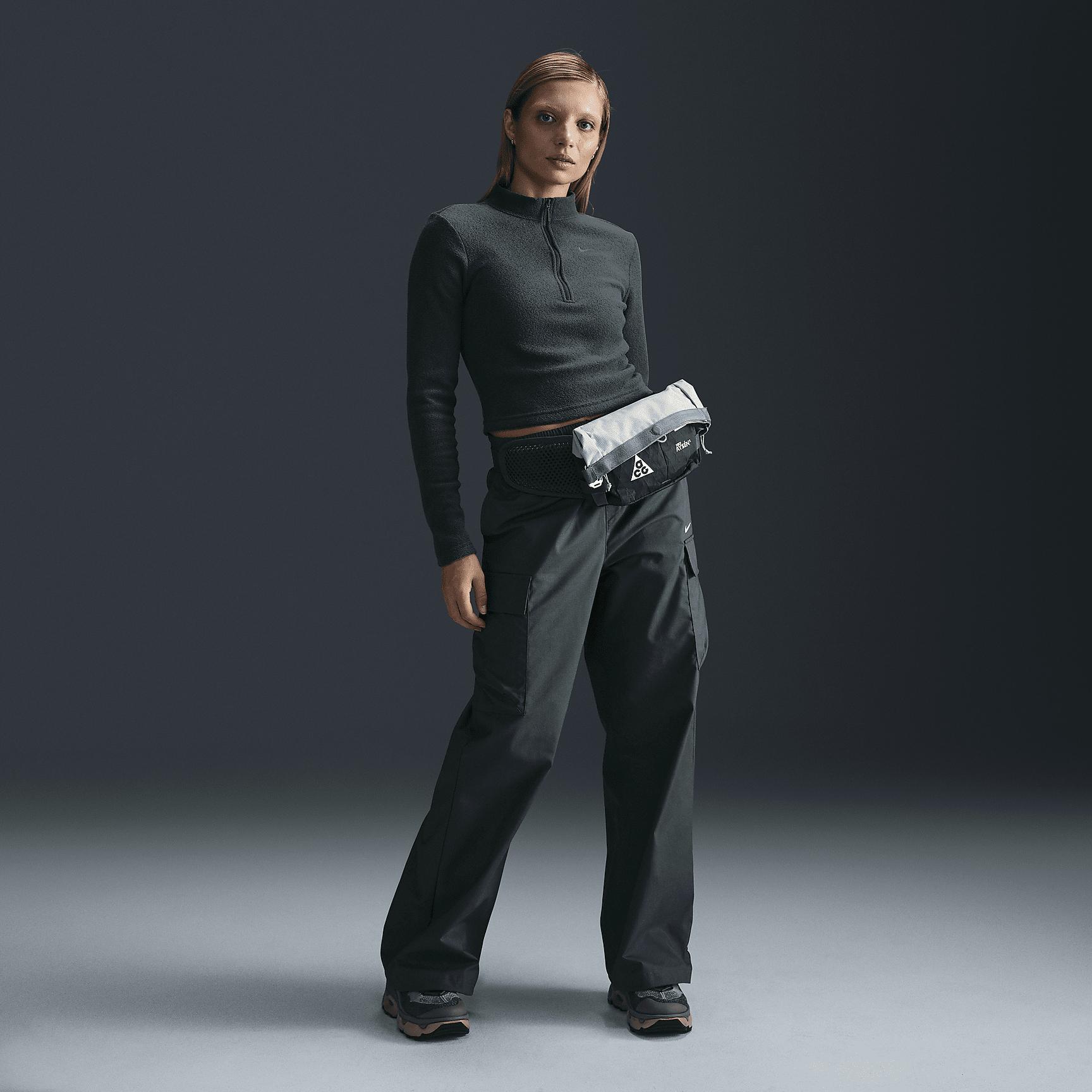 Nike Sportswear Phoenix Plush Women's Slim Long-Sleeve Cozy Fleece 1/2-Zip Top Product Image