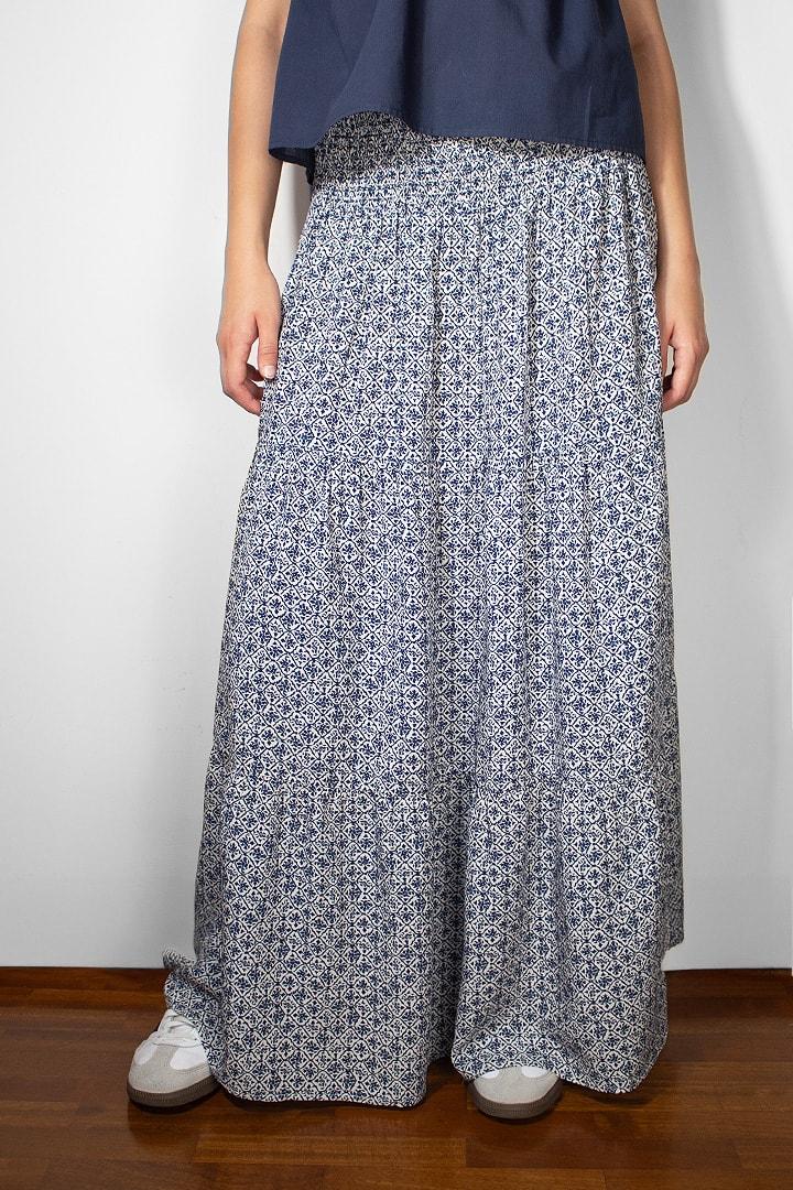 Long ruffle skirt Product Image