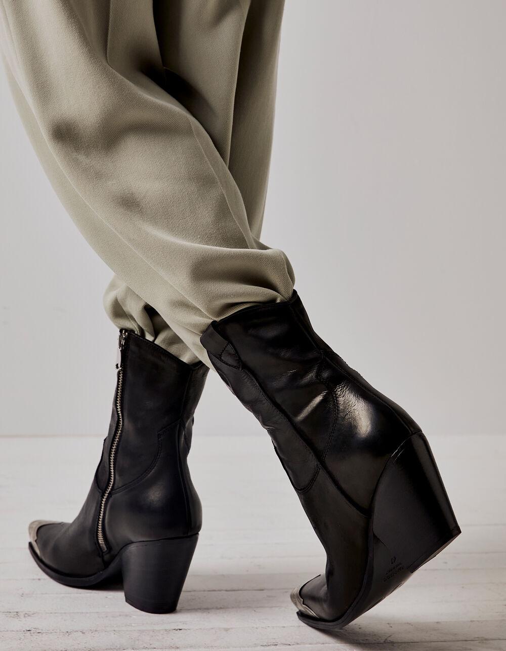 FREE PEOPLE Brayden Womens Western Boots - BLACK Product Image