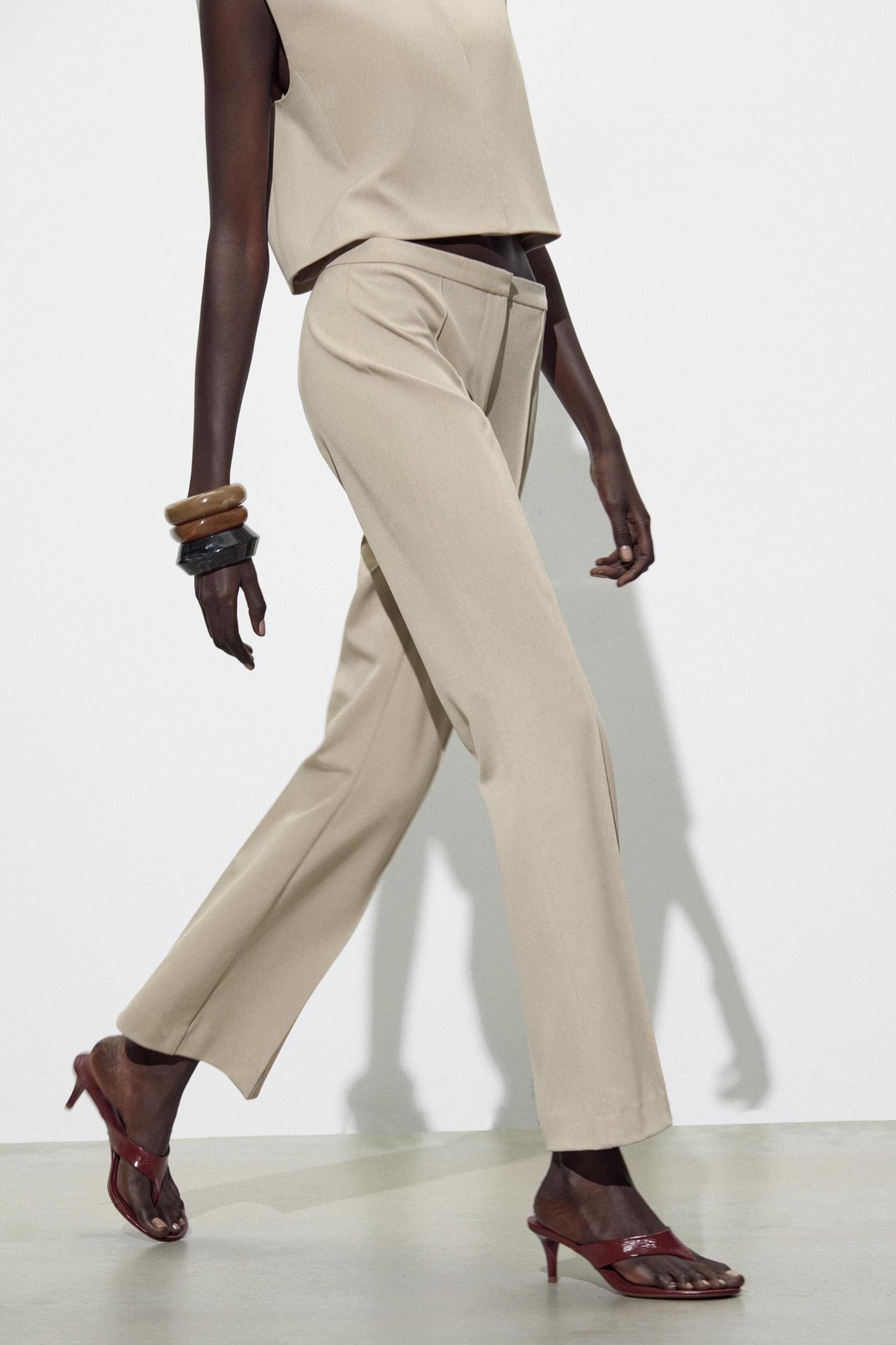 RIB DETAIL FLARE PANTS Product Image