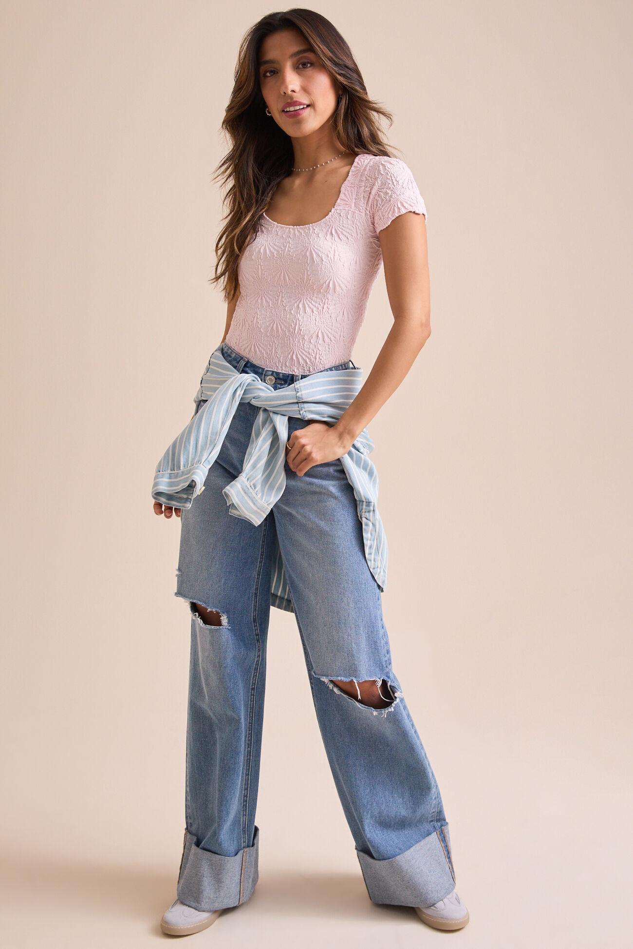 Blaire Short Sleeve Seamless Floral Tee Product Image