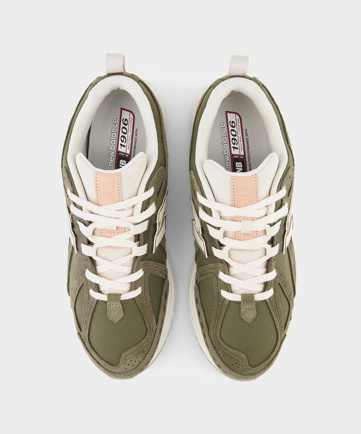 New Balance 1906R in Dark Moss Product Image
