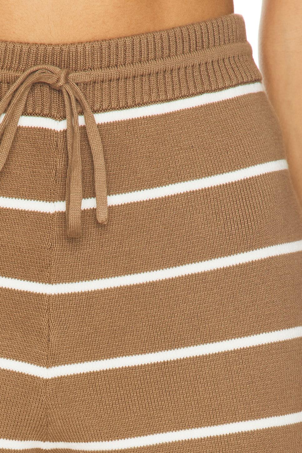 Leo Short La Ligne Product Image