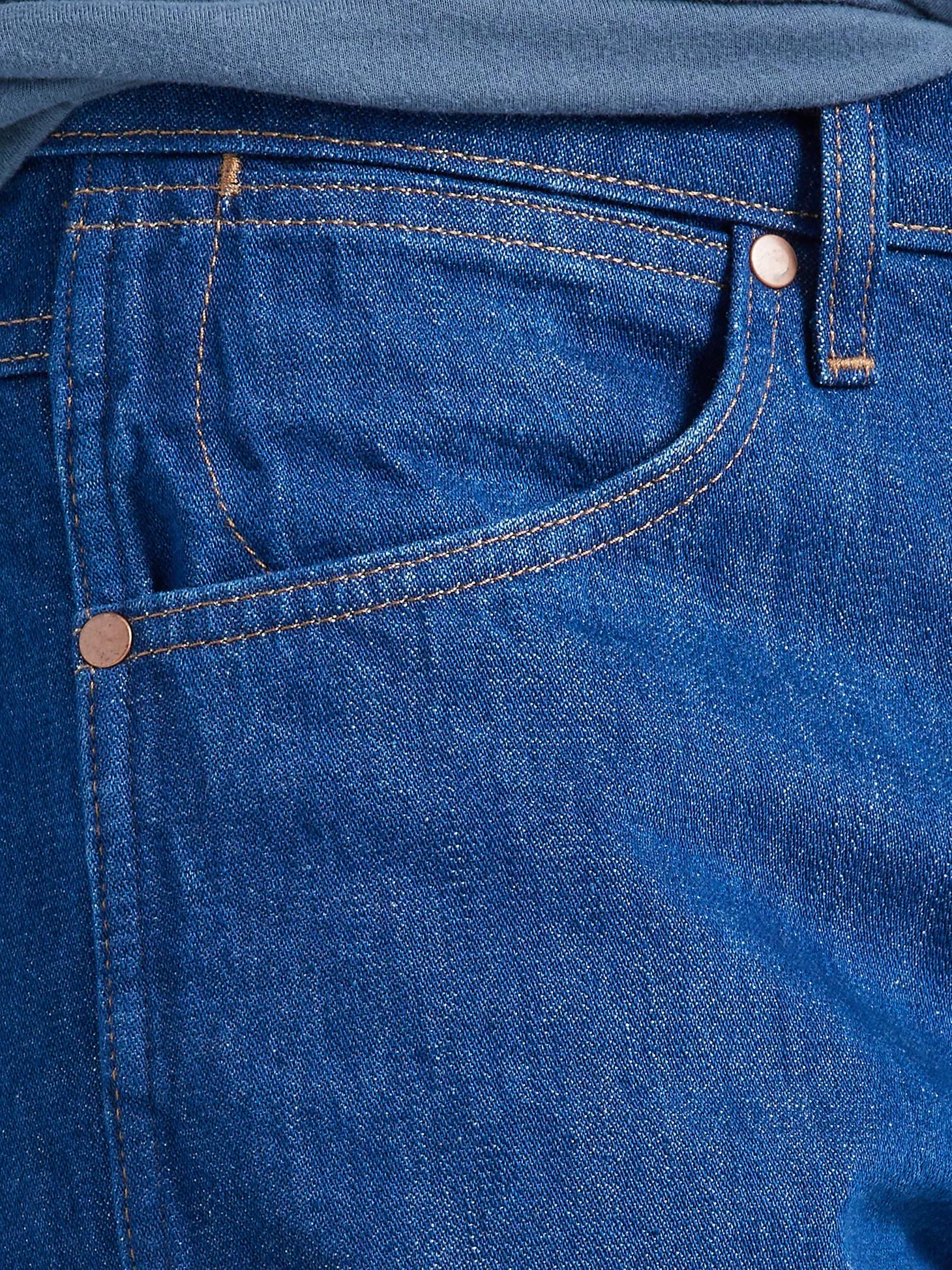 Men's Heritage Frontier Jean in Wrangler Blue Product Image