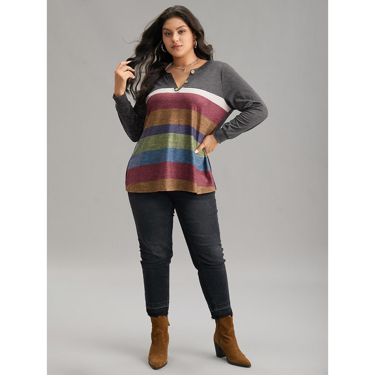 Plus Size Colorblock Contrast Notched Button Detail T-shirt Gray Women Casual Contrast Striped Notched collar Dailywear T-shirts BloomChic 28/5X Product Image