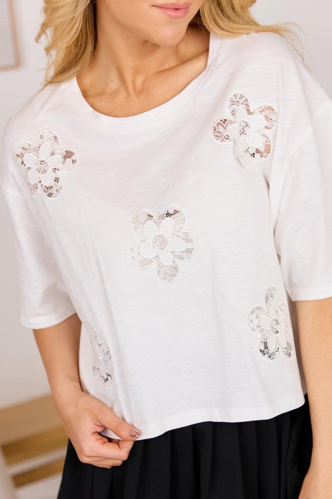 Flower-tacular Moments Daisy Embroidered Lace Short Sleeve Tee FINAL SALE Product Image