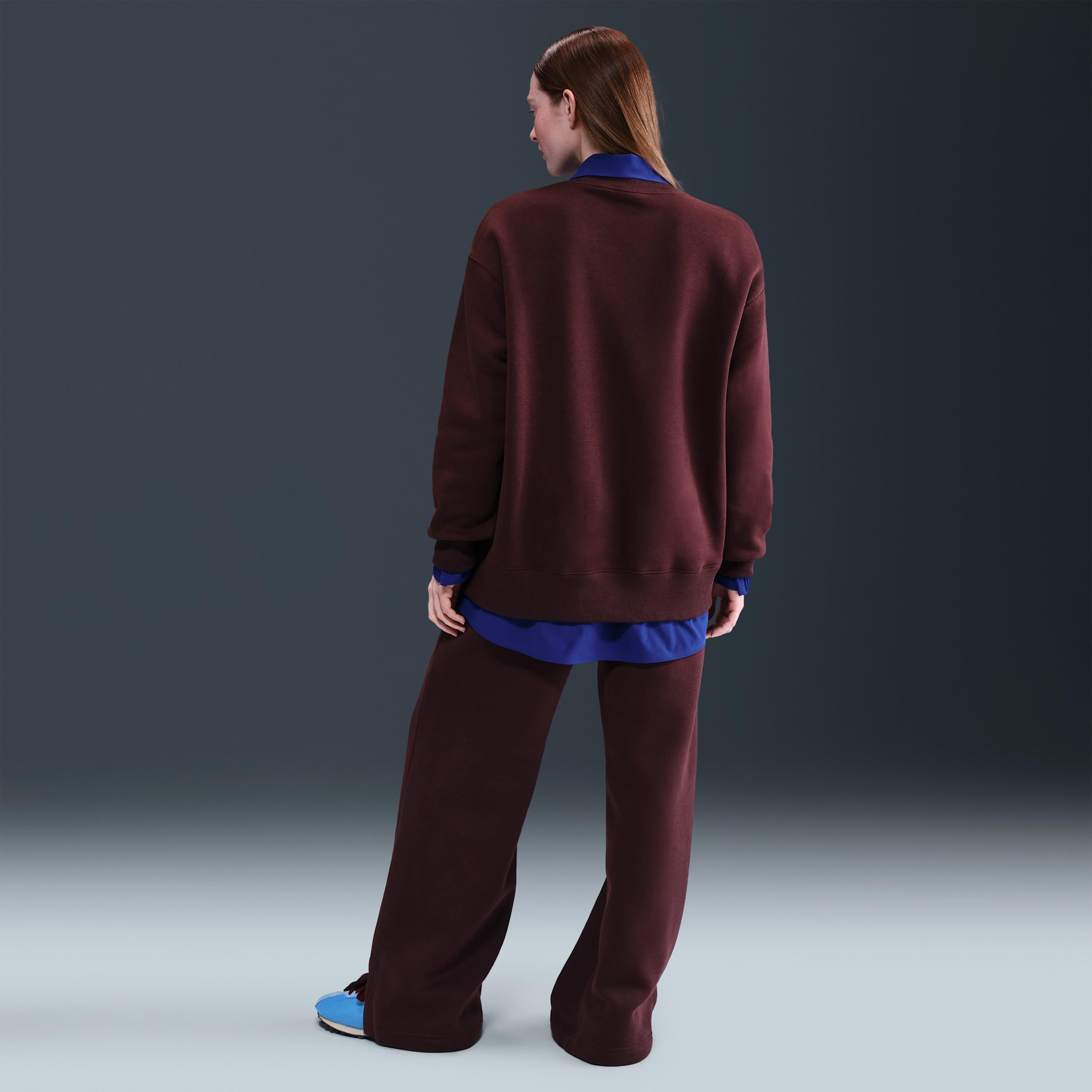 Womens Nike Sportswear Phoenix Fleece Oversized Crew-Neck Sweatshirt | FZ4270-652 Product Image