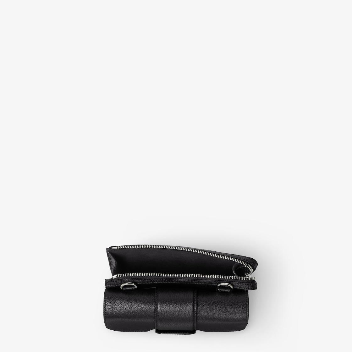 Double BaguetteBlack leather bag Product Image