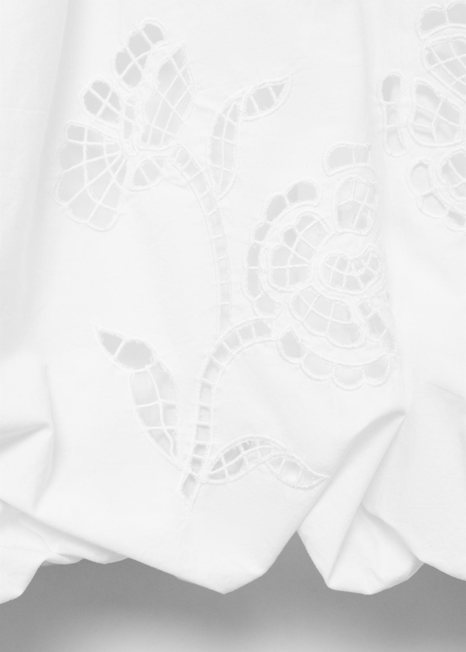 Embroidered balloon skirt - Women | MANGO USA Product Image