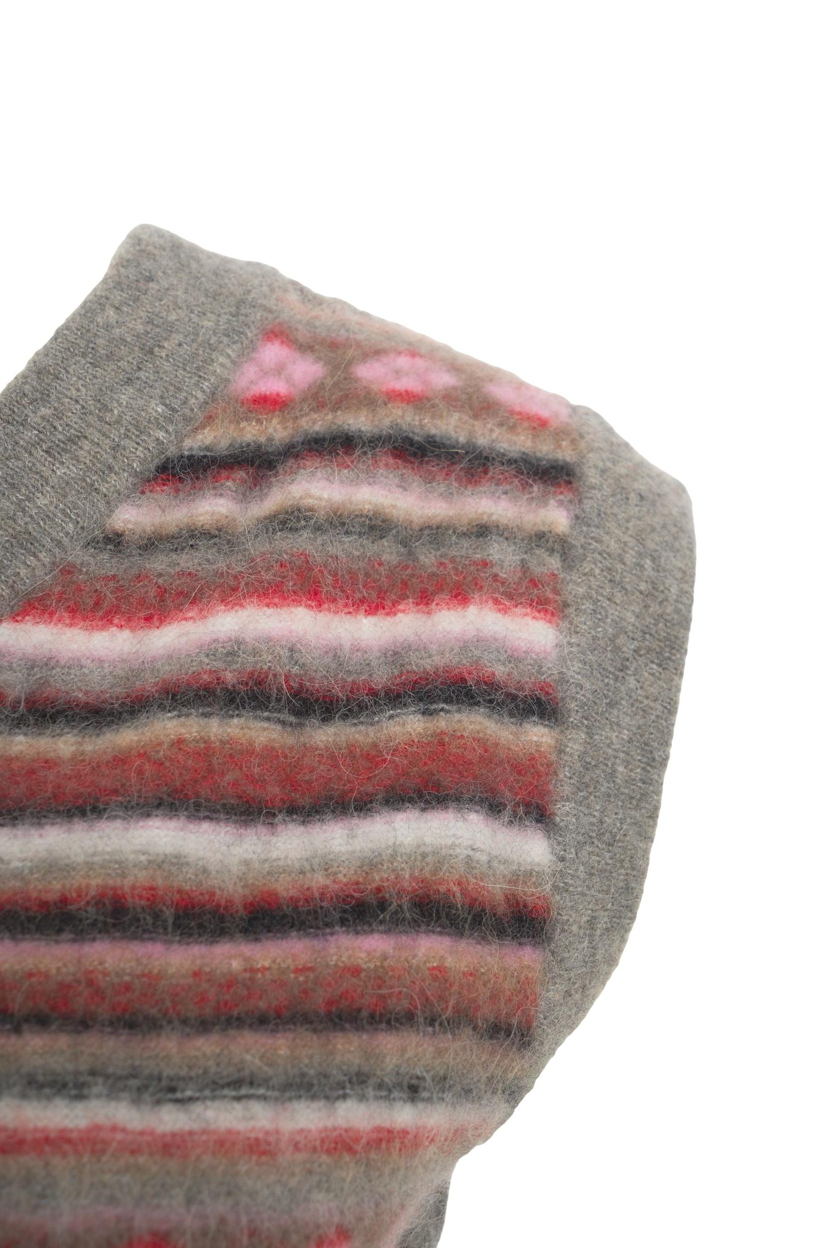 Knit vest with pattern Product Image