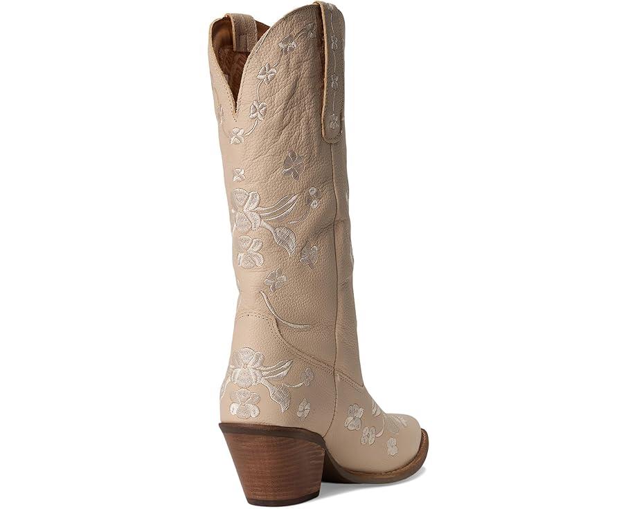 Women's Dingo Love Bug Product Image