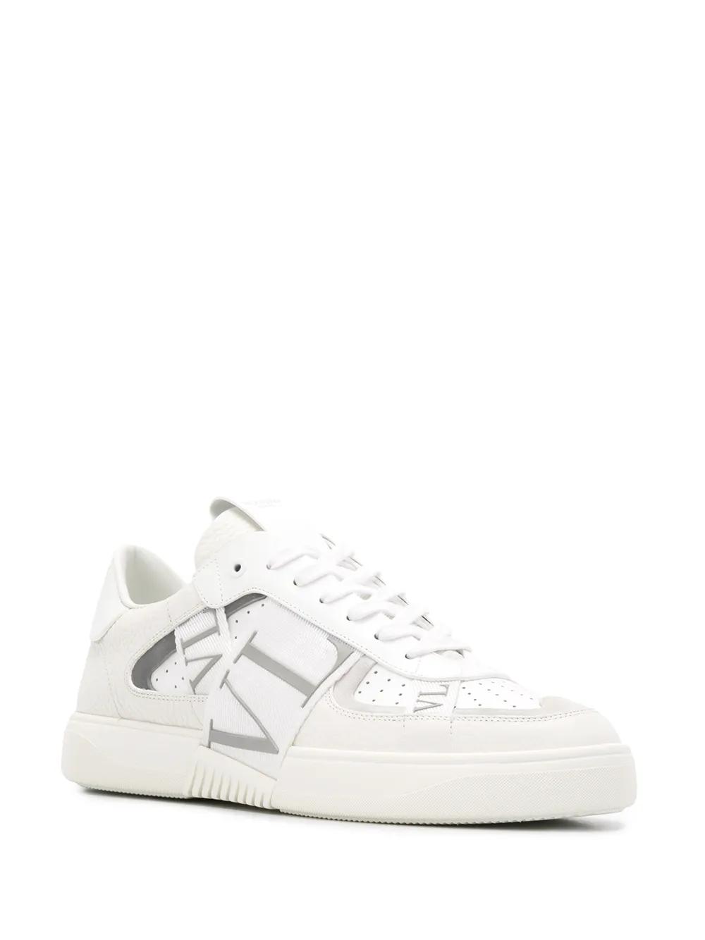 VL7N low-top leather sneakers Product Image