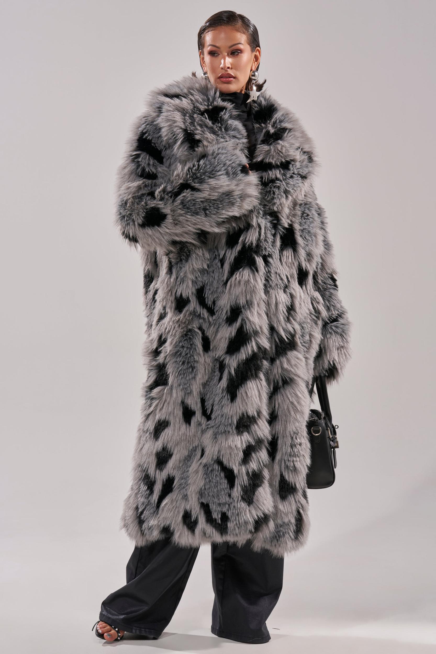 APRES SKI FAUX FUR COAT Product Image