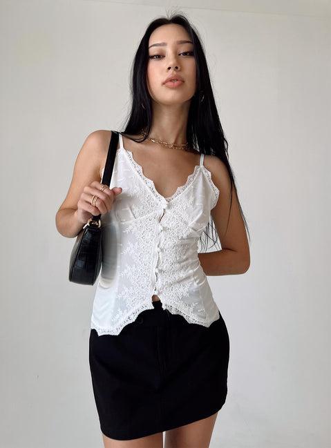 Juliana Top White Product Image