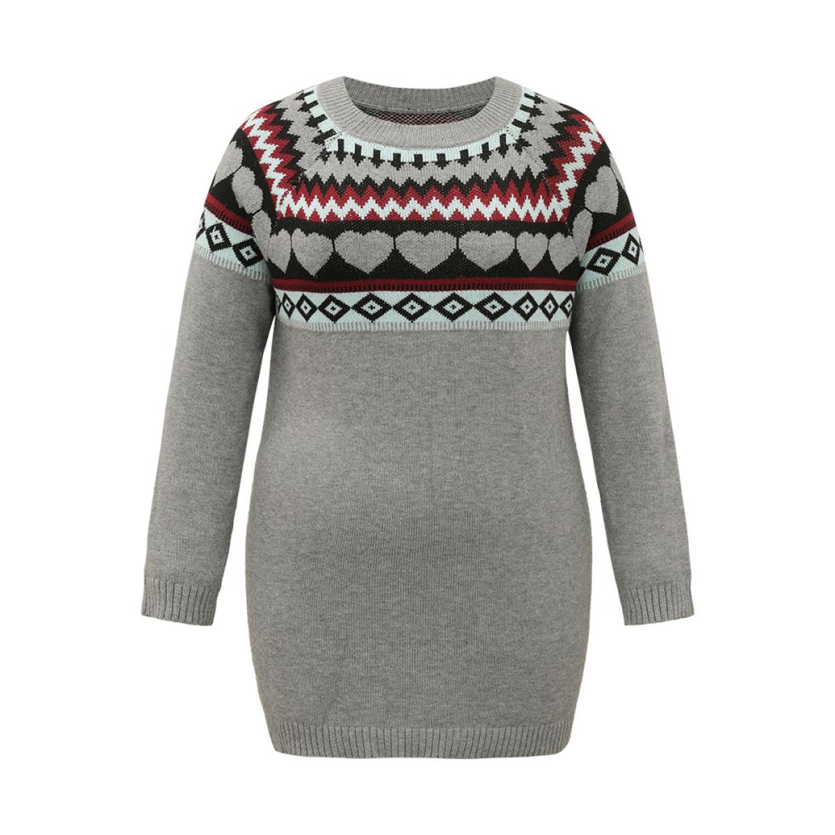 Plus Size Heart & Geo Print Raglan Sleeve Pullover DarkGray Women Casual Loose Long Sleeve Round Neck Dailywear Pullovers BloomChic 18-20/2X Product Image