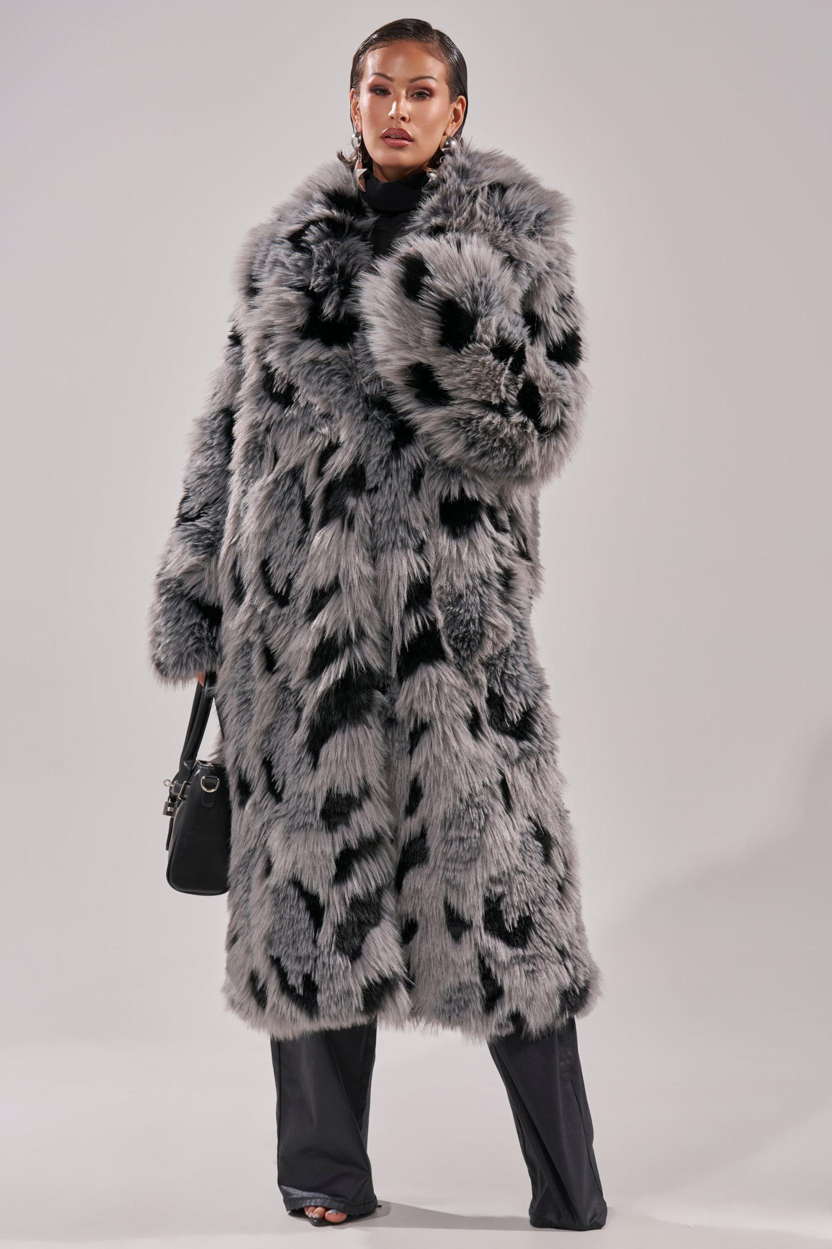 APRES SKI FAUX FUR COAT Product Image
