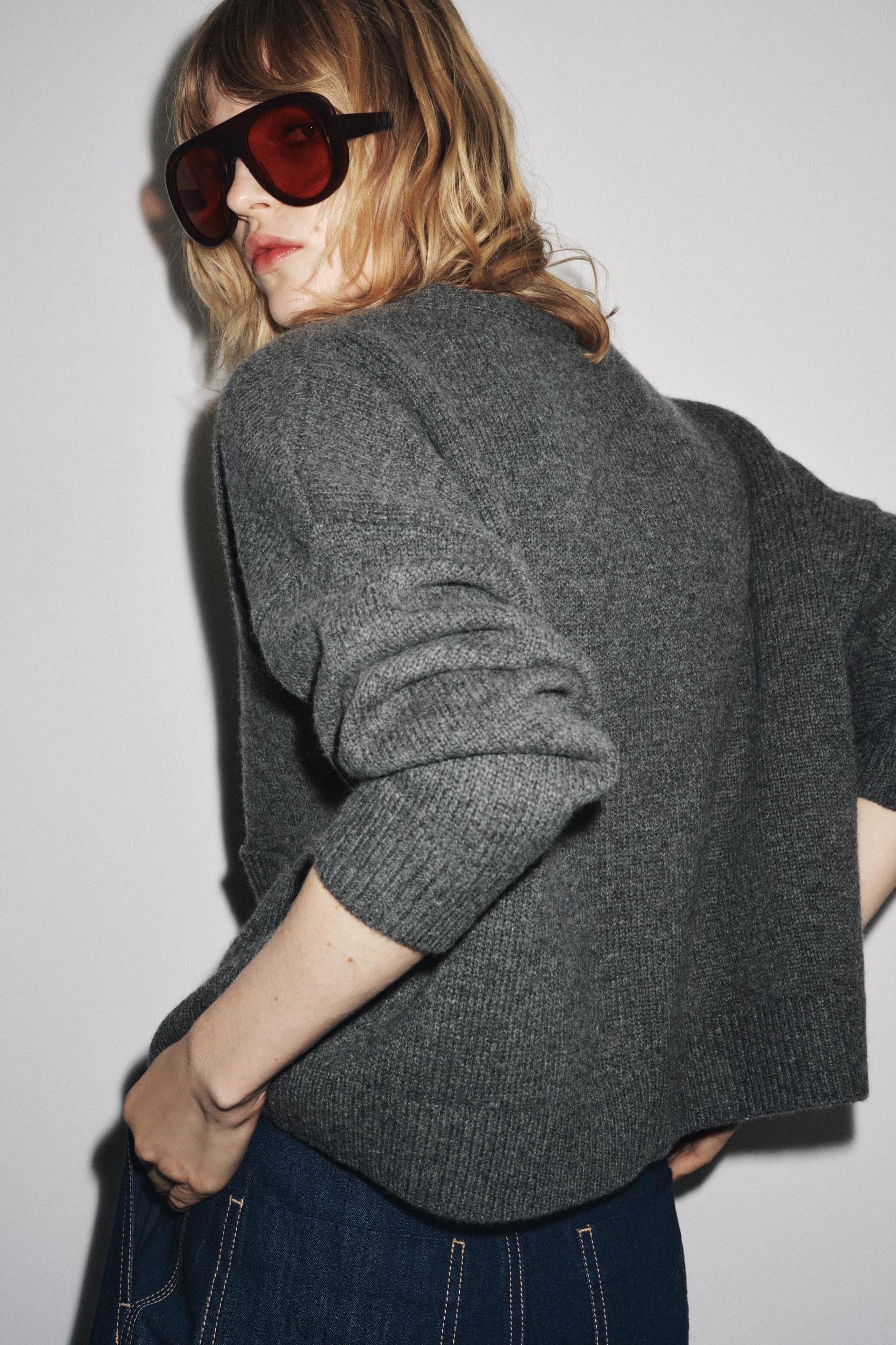 100% WOOL GOLD BUTTON JACKET Product Image