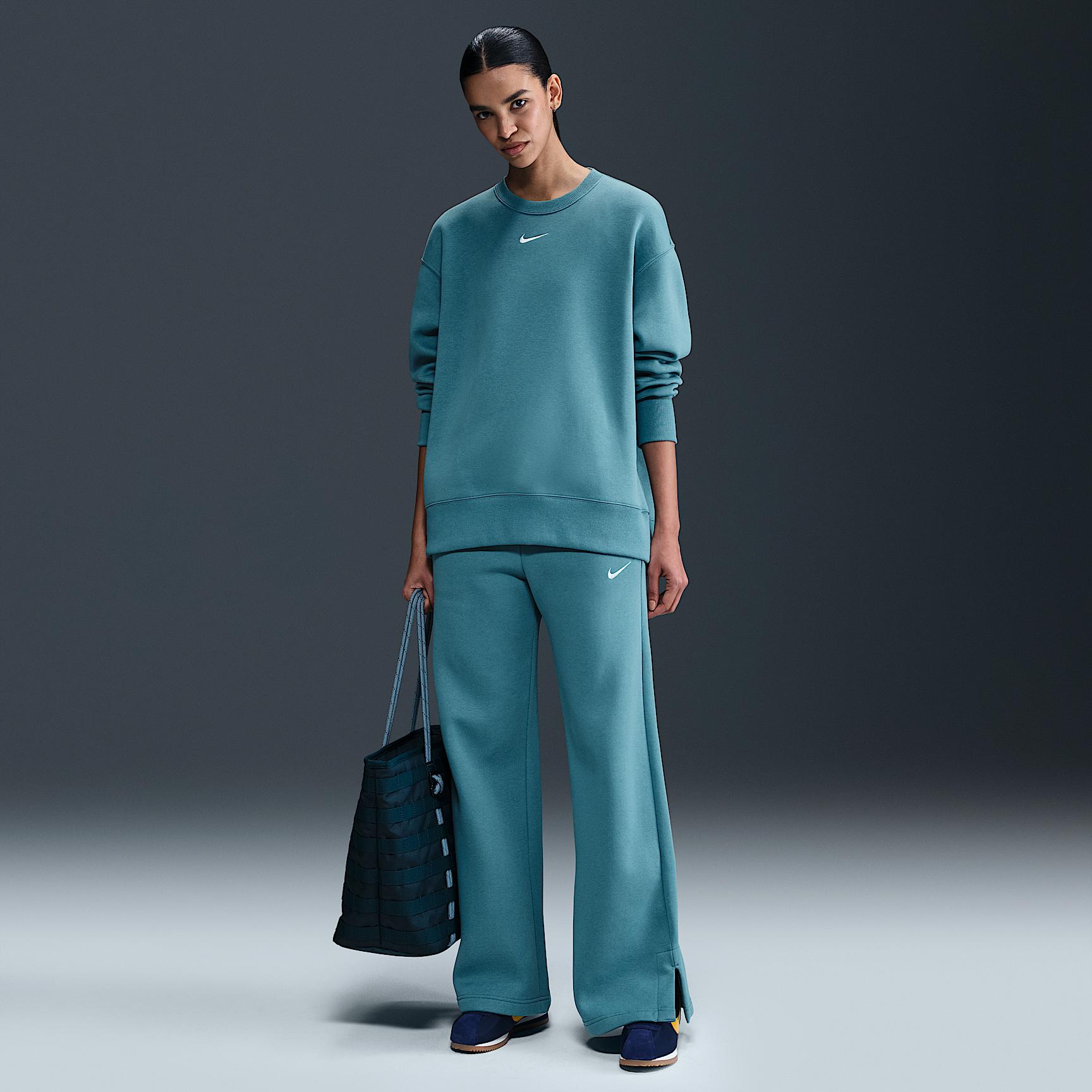 Women's Nike Sportswear Phoenix Fleece Oversized Crew-Neck Sweatshirt Product Image