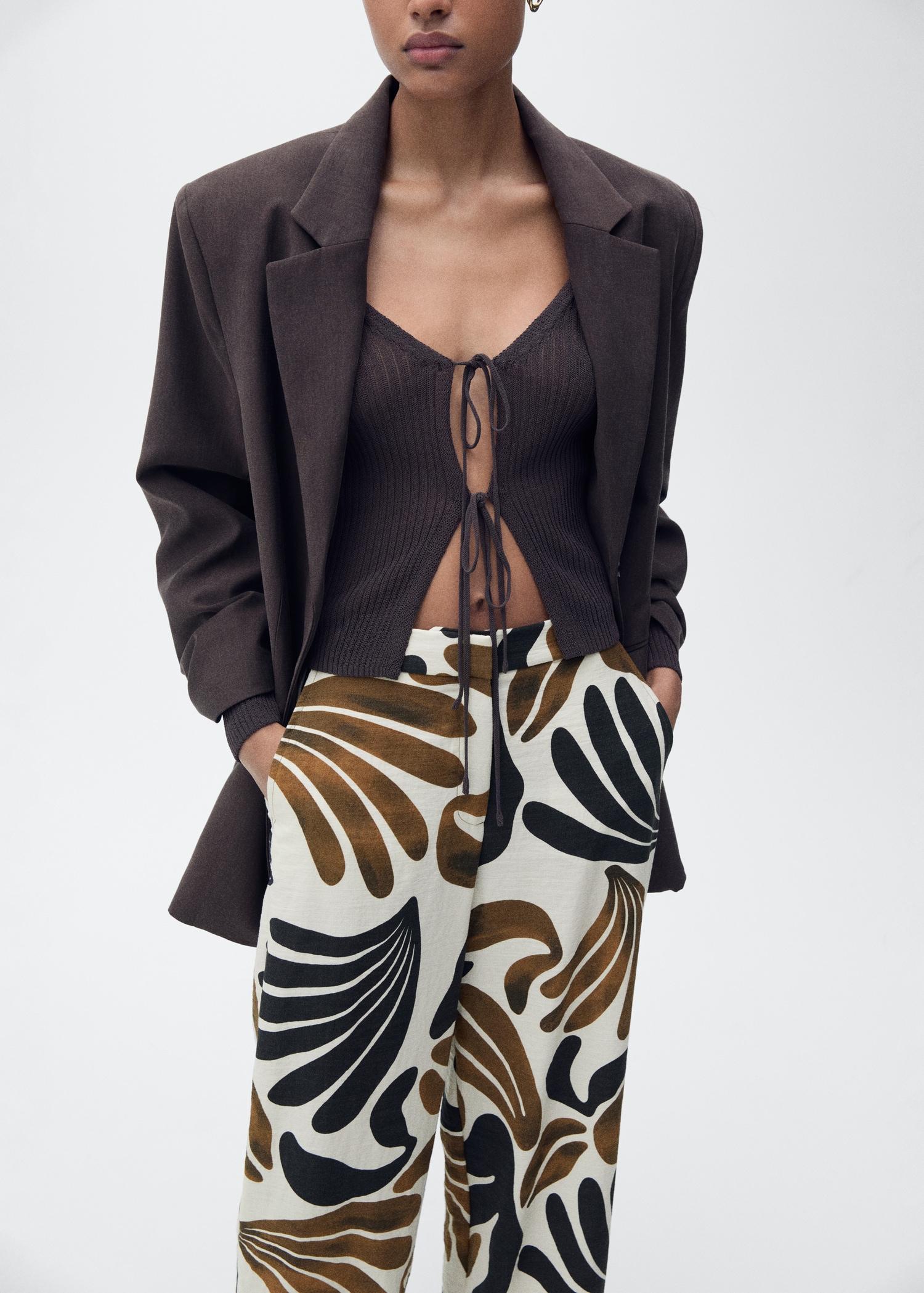 Abstract-print wideleg pants - Women | MANGO USA Product Image