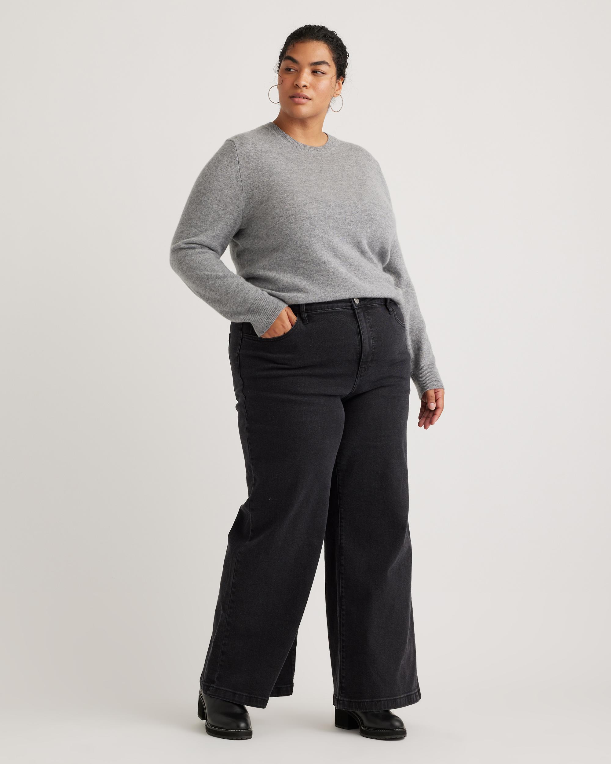 Quince | Women's Mongolian Cashmere Crewneck Sweater Product Image