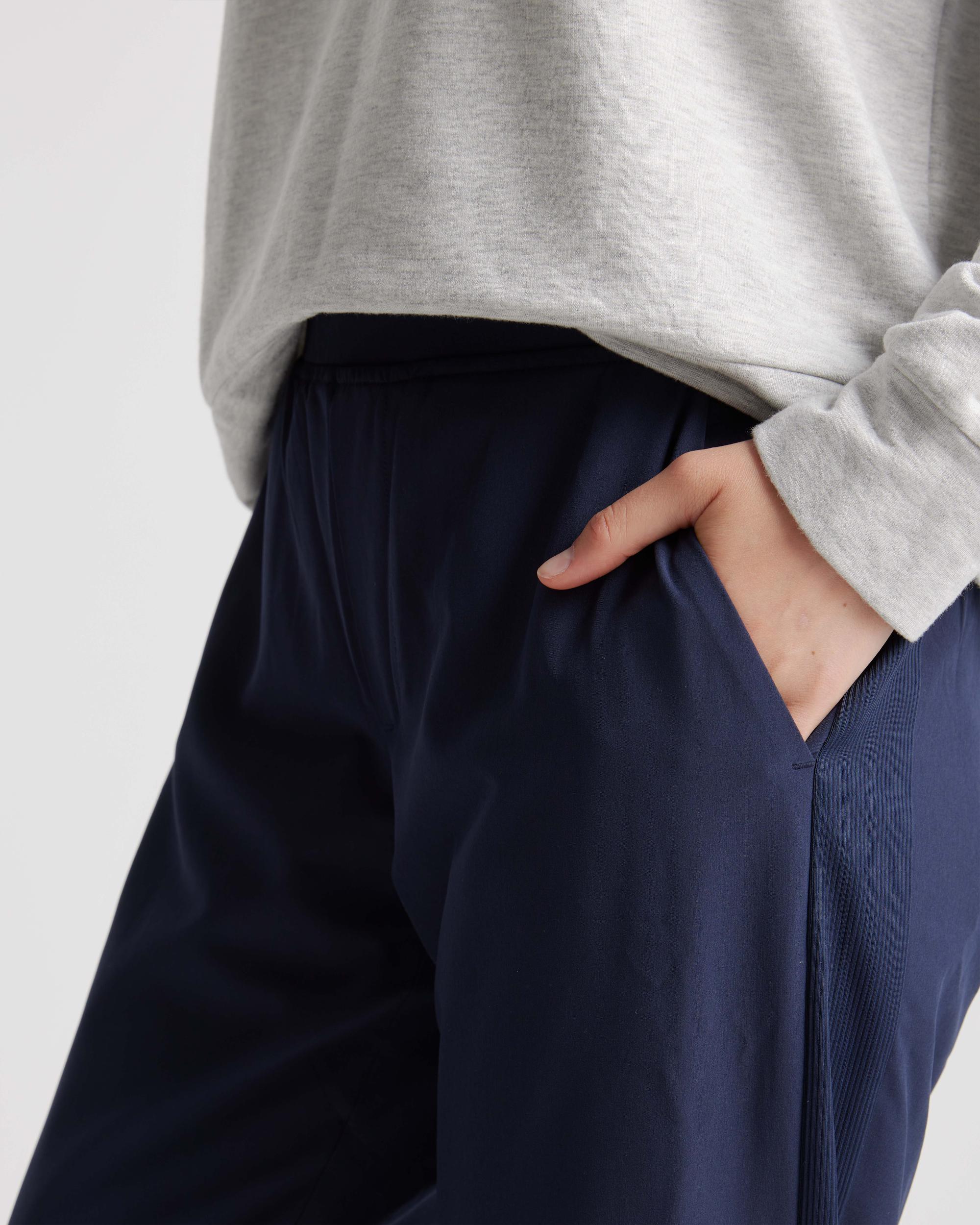 Quince | Women's Performance Tech Ankle Pants Size XL, Recycled Polyester Product Image