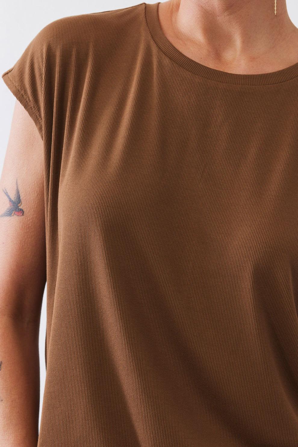 The Ribbed Tuck-In Tee Product Image