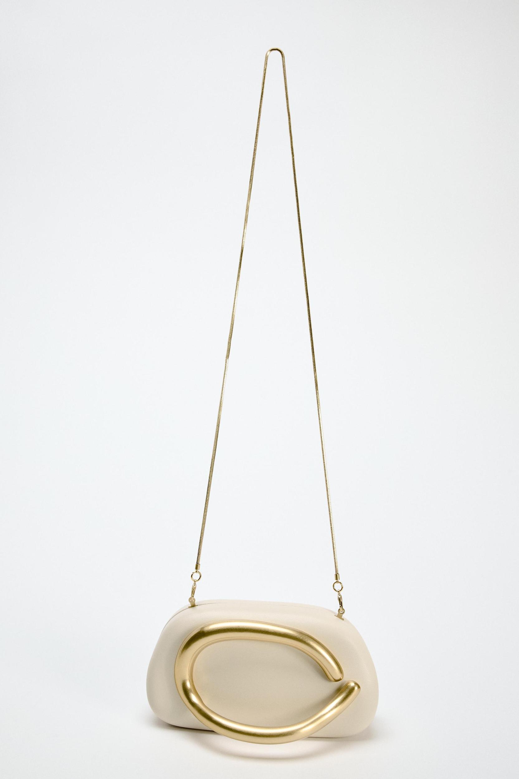 GOLD CLASP BOX BAG Product Image