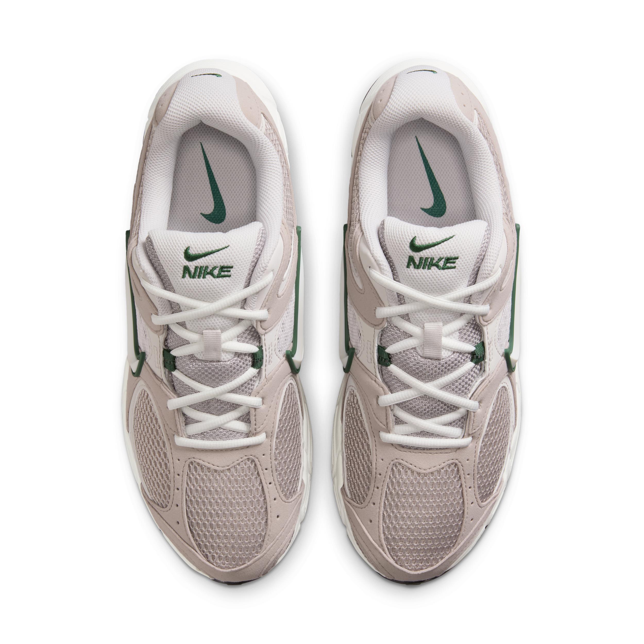 Nike Mens V5 RNR Shoes | II6292-001 Product Image