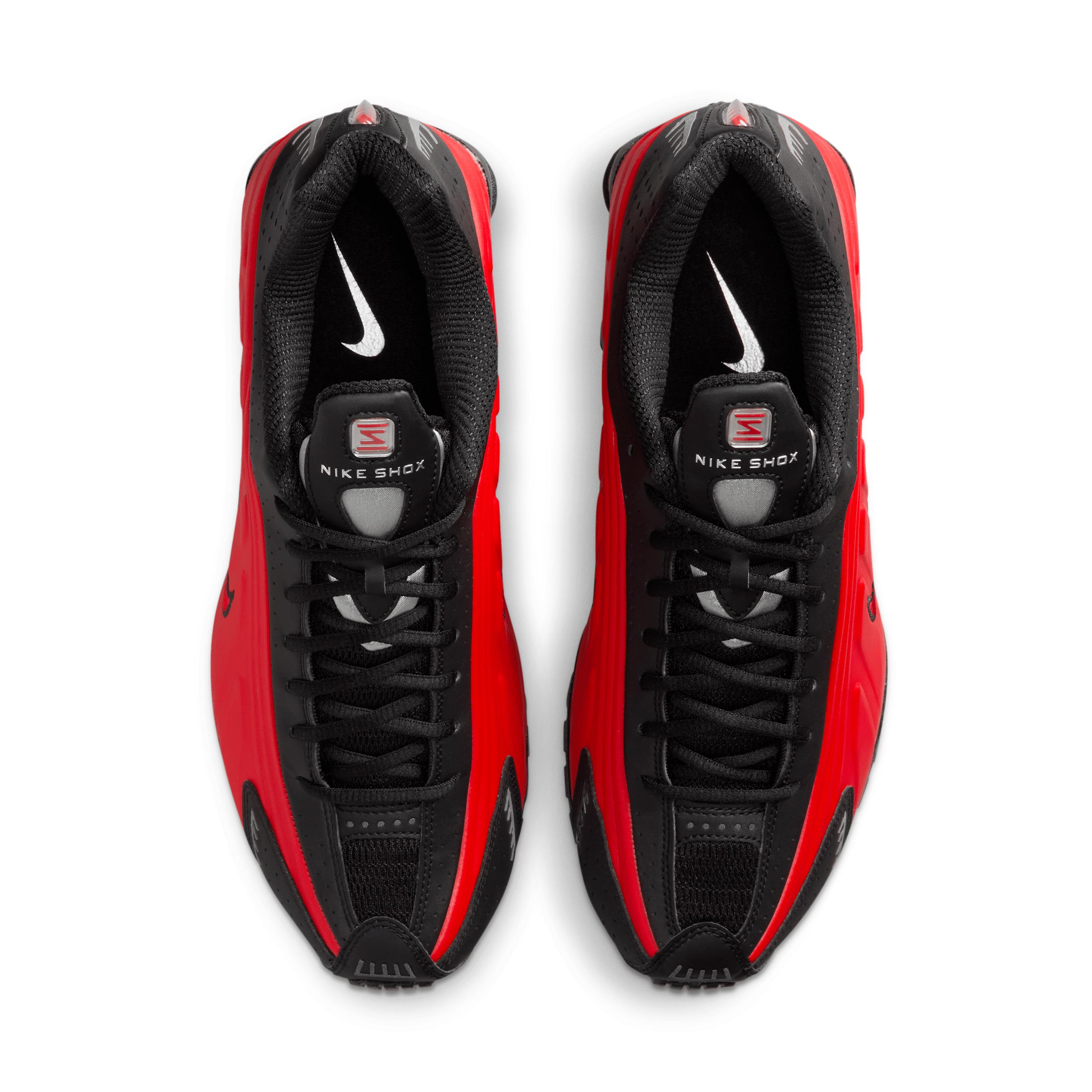 Nike Mens Nike Shox R4 - Mens Shoes University Red/Black/Metallic Silver Product Image