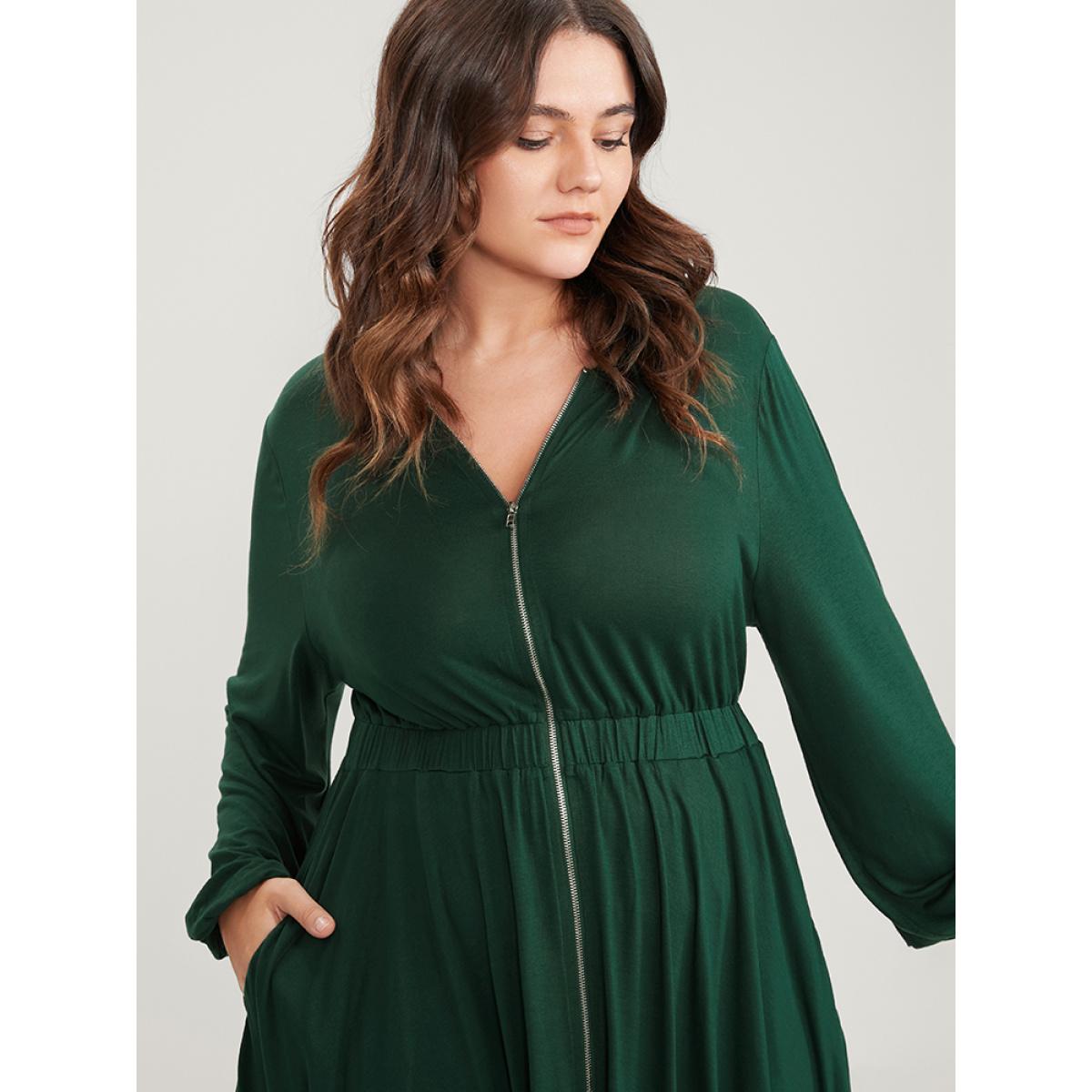 Plus Size Solid Pocket Zipper Up Hanky Hem Dress Green Women Elegant Elastic Waist Hooded Long Sleeve Curvy Long Dress BloomChic 26/4X Product Image