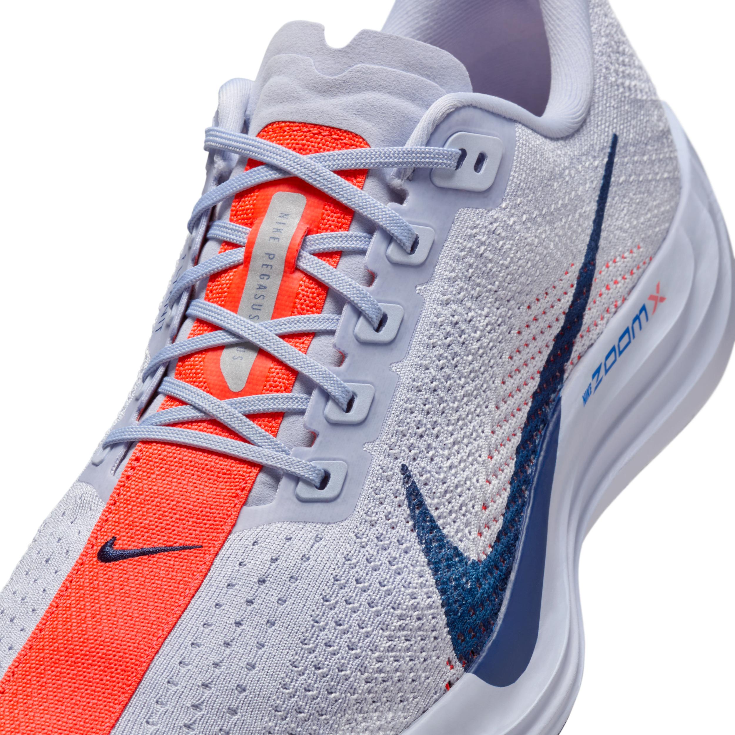 Nike Men's Pegasus Plus Road Running Shoes Product Image