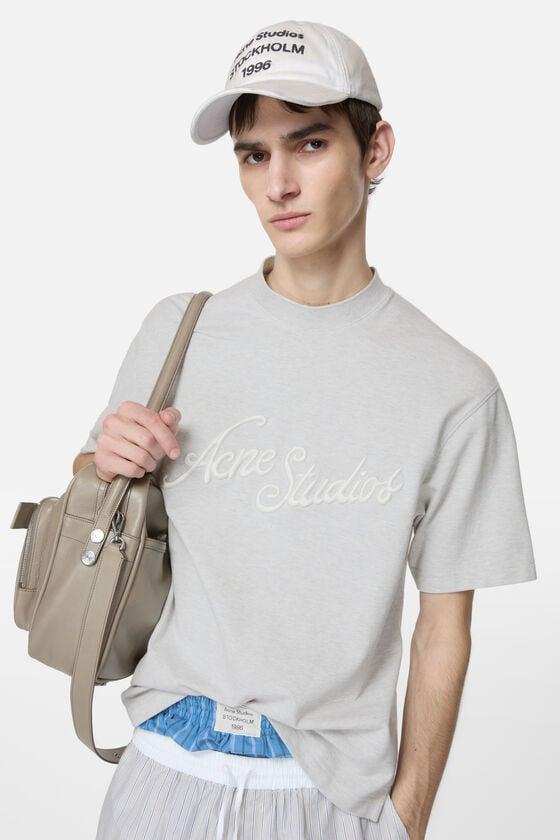 Logo t-shirt - Relaxed fit Product Image